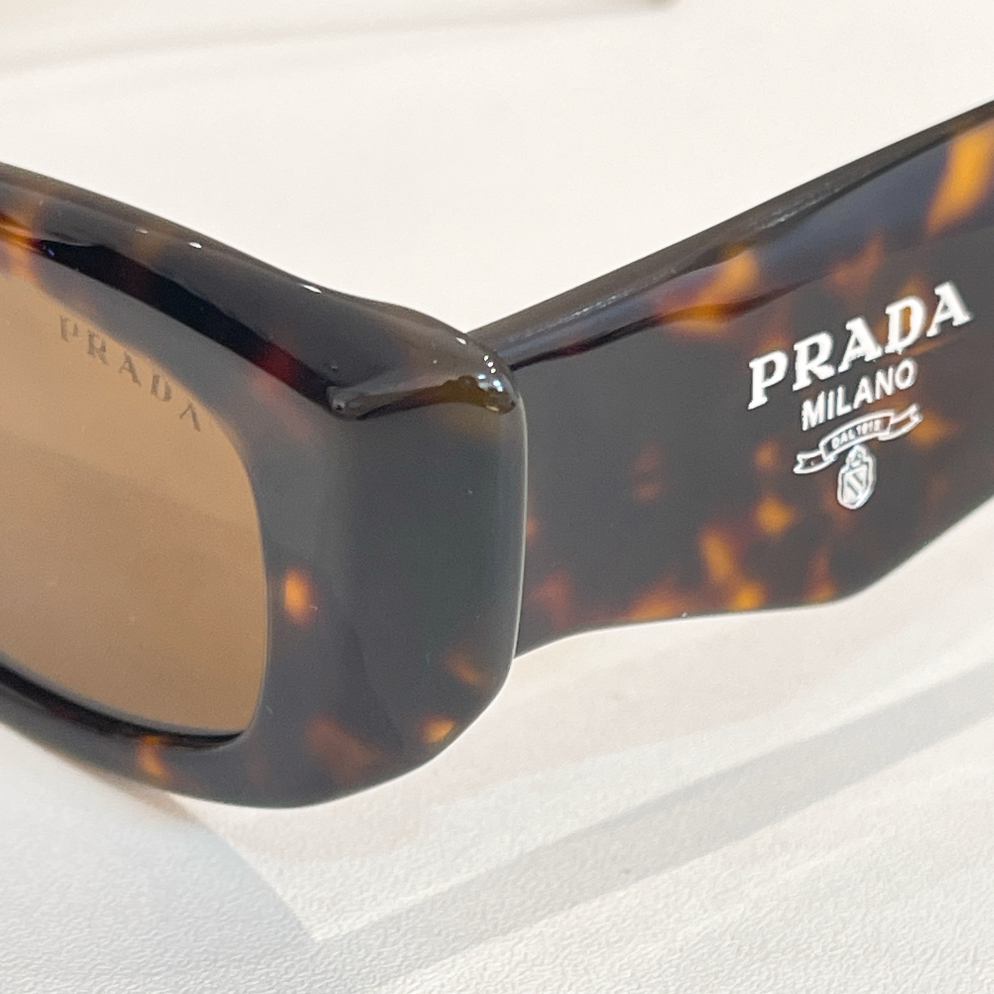 PRADA✨✨✨MODEL：SPRB16✨✨✨SIZE：50口21-145✨✨✨ 