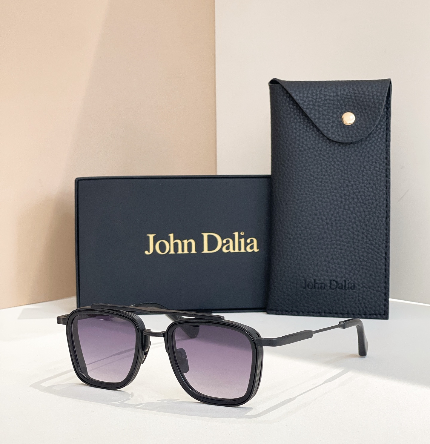 John Daila🌟🌟🌟MODEL  BRAD🌟🌟🌟SIZE 55口18-140🌟🌟🌟～～配送盒子～～