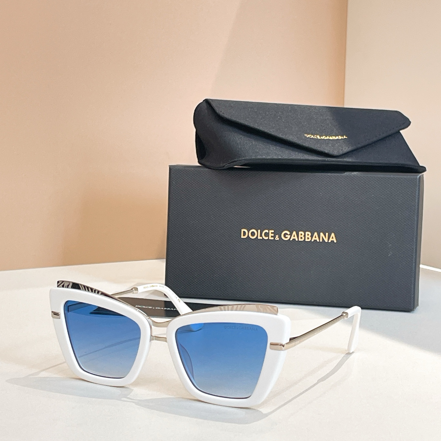 DOLCE & GABBAN*🌟🌟🌟MODEL：DG4472 🌟🌟🌟SIZE61口14-145🌟🌟🌟