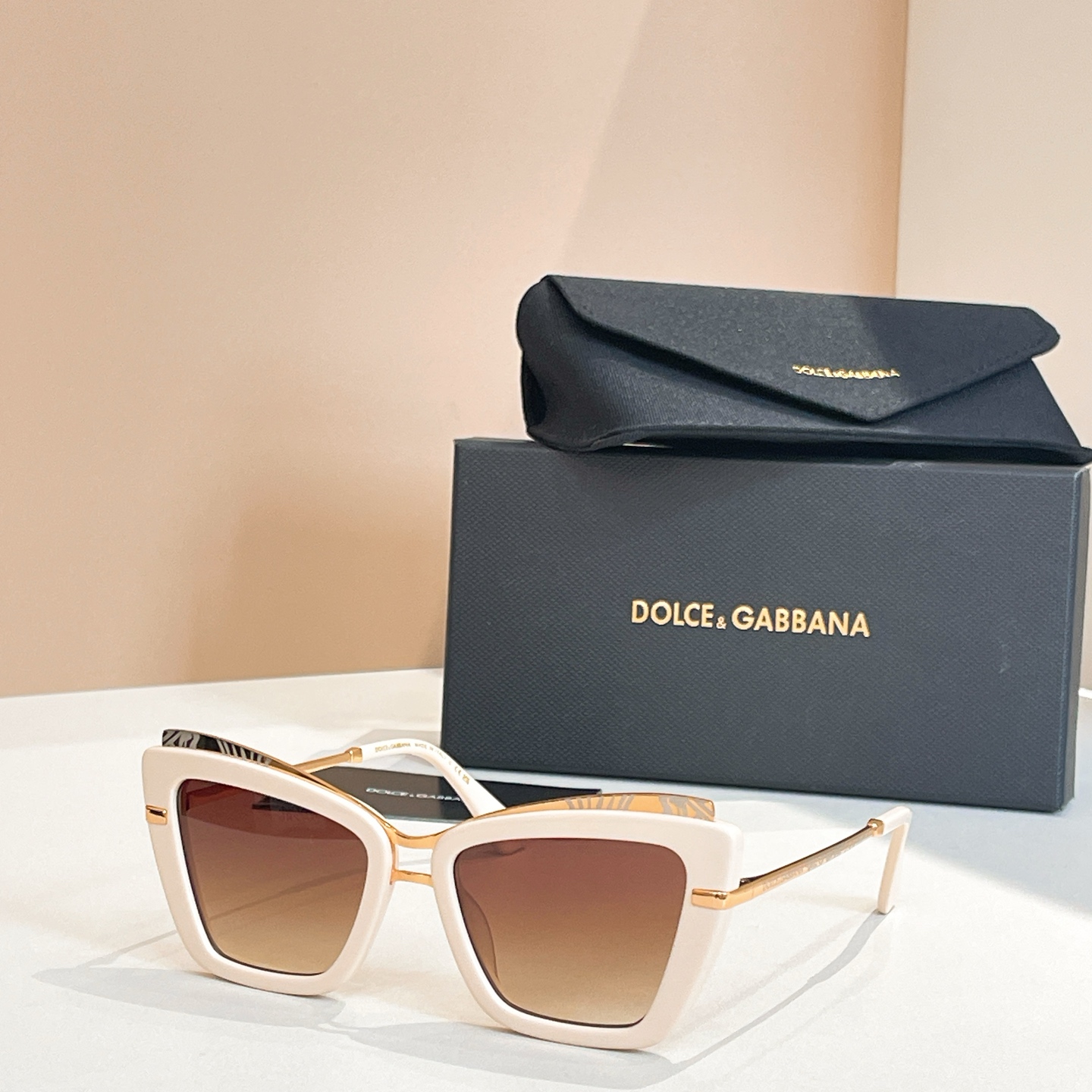 DOLCE & GABBAN*🌟🌟🌟MODEL：DG4472 🌟🌟🌟SIZE61口14-145🌟🌟🌟