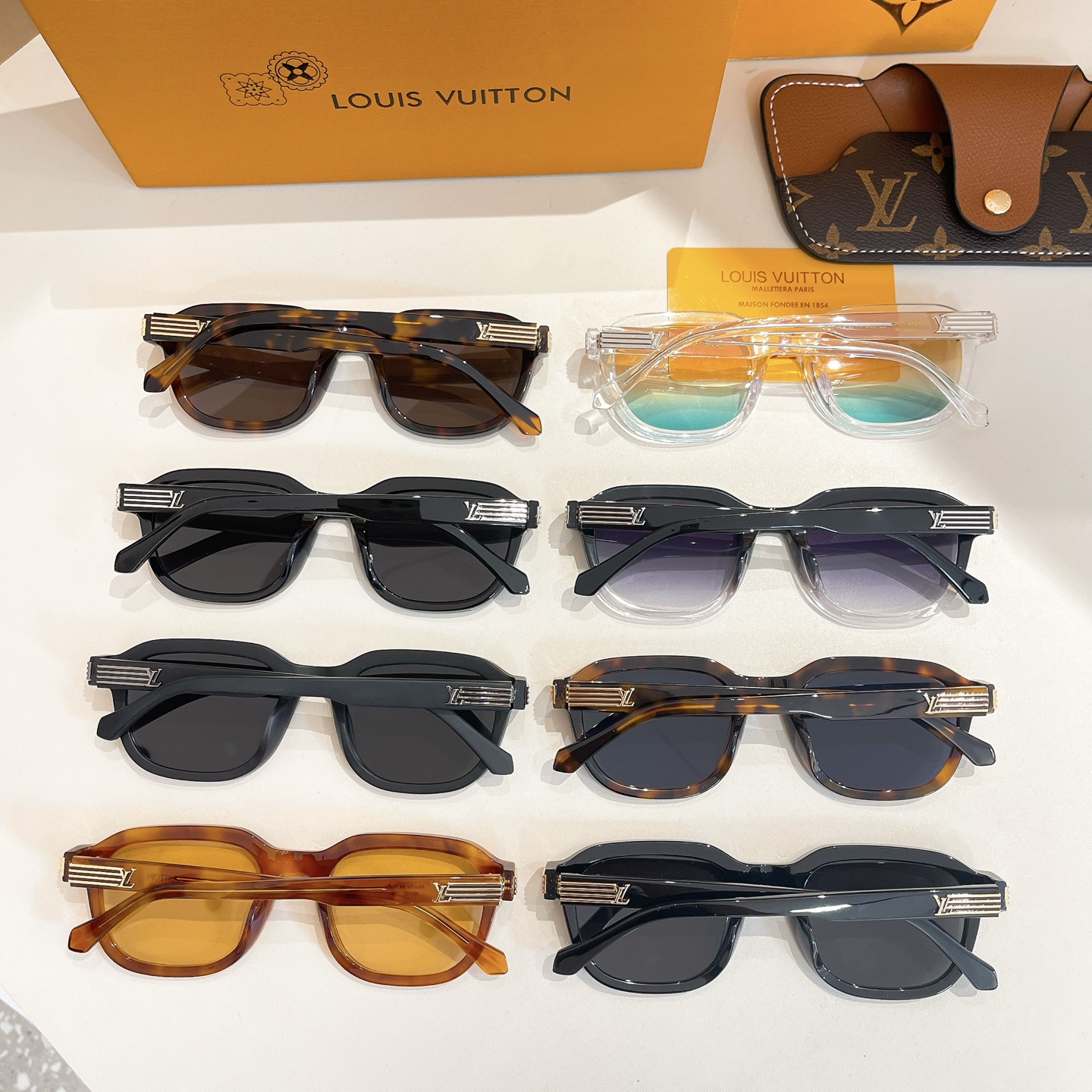 LOUIS VUITTO*✨✨✨MODEL：Z2789U ✨✨✨ SIZE：53口22-145✨✨✨
