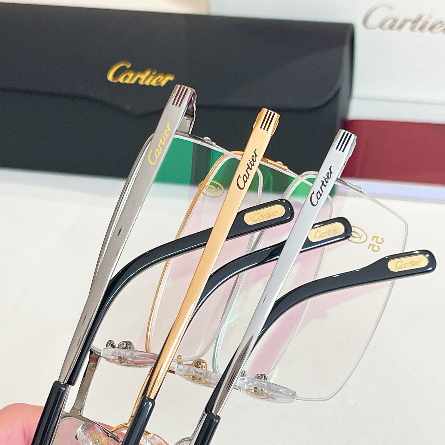 Cartie*✨✨✨MODEL：✨✨✨SIZE  55口18-145✨✨✨钛~~