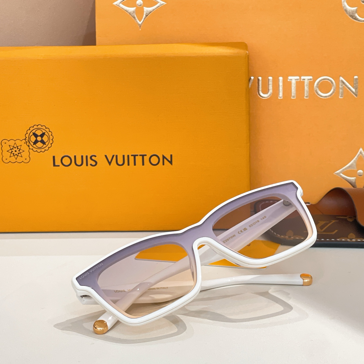 LOUIS VUITTO*✨✨✨MODEL：Z2970W✨✨✨ SIZE：52口19-145✨✨✨