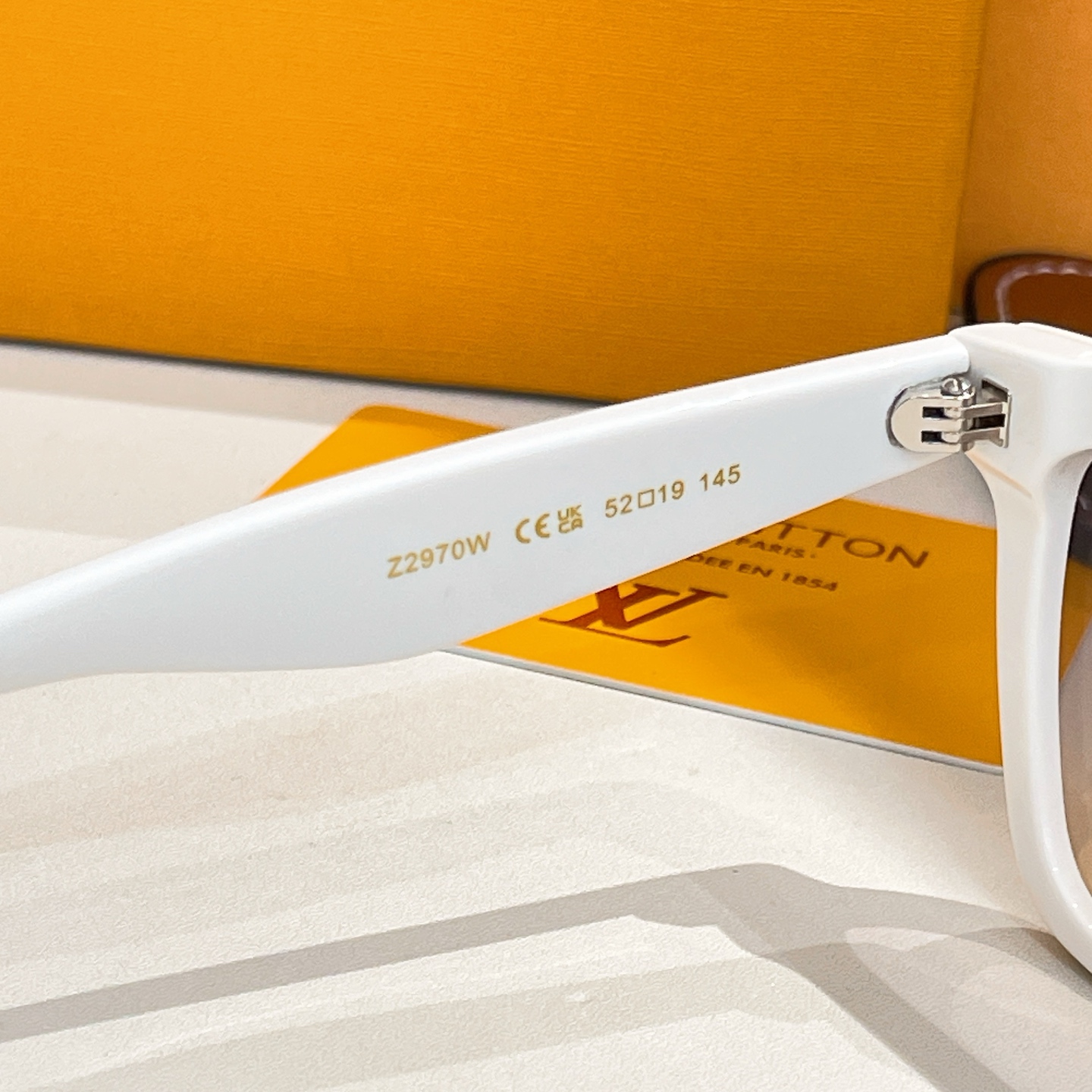 LOUIS VUITTO*✨✨✨MODEL：Z2970W✨✨✨ SIZE：52口19-145✨✨✨