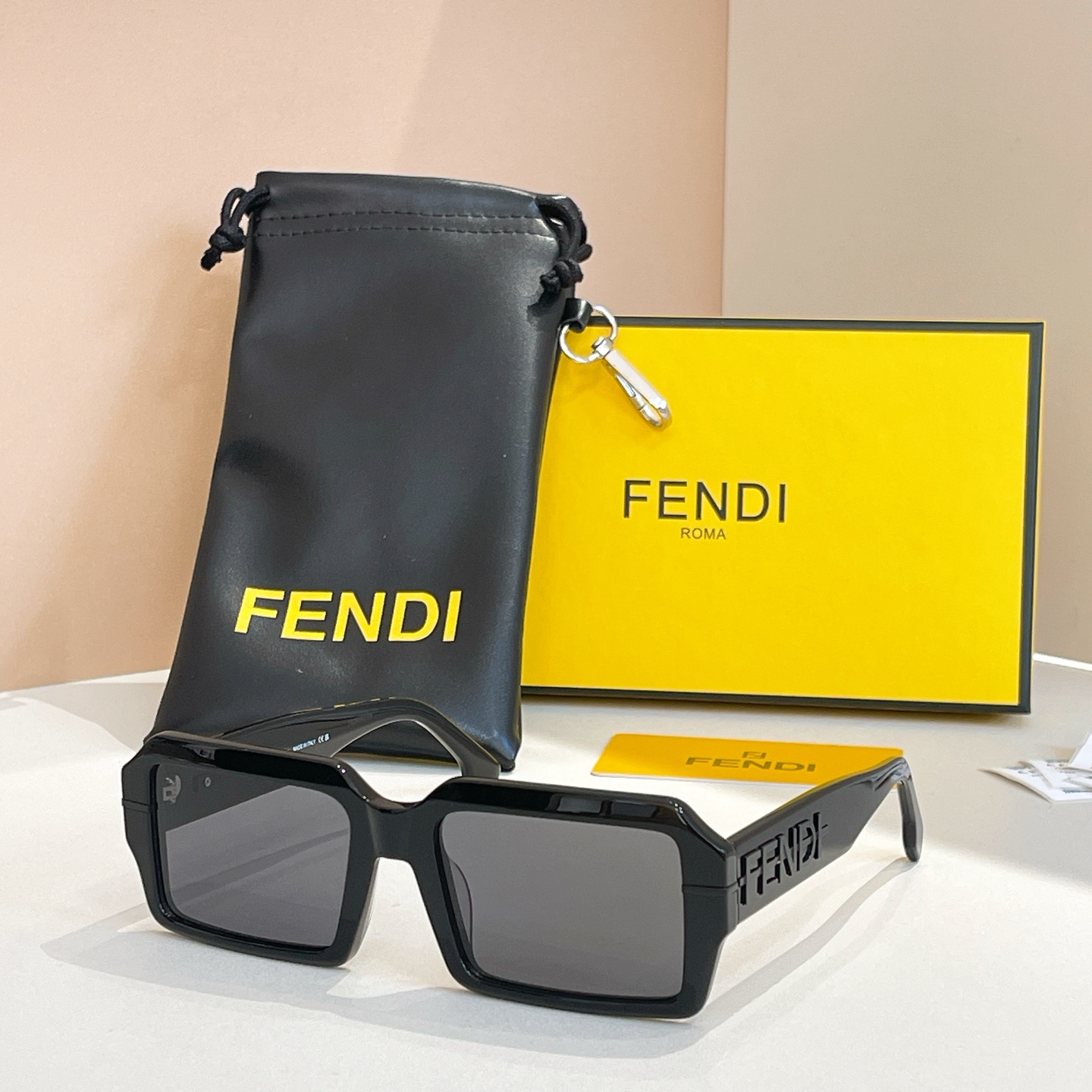 FEND*✨✨✨MODEL FE40073U✨✨✨SIZE54口18-145✨✨✨ 