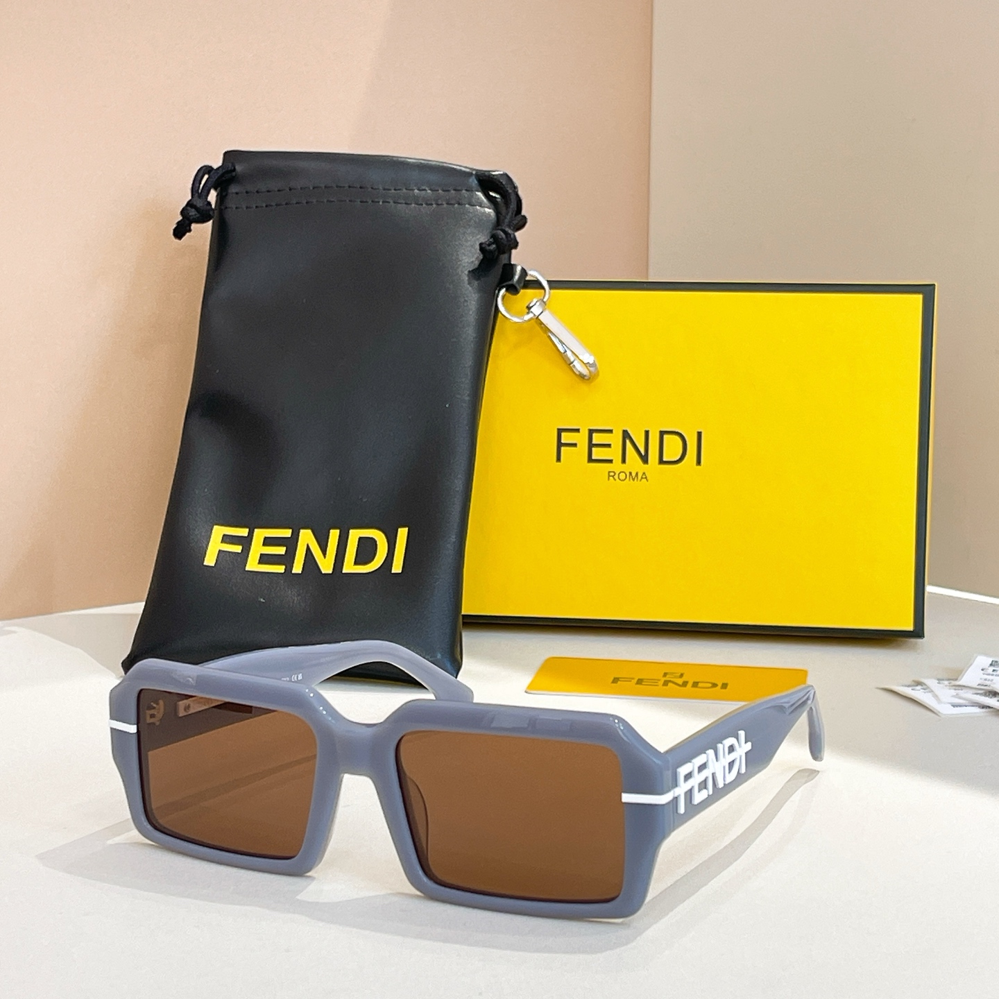 FEND*✨✨✨MODEL FE40073U✨✨✨SIZE54口18-145✨✨✨ 