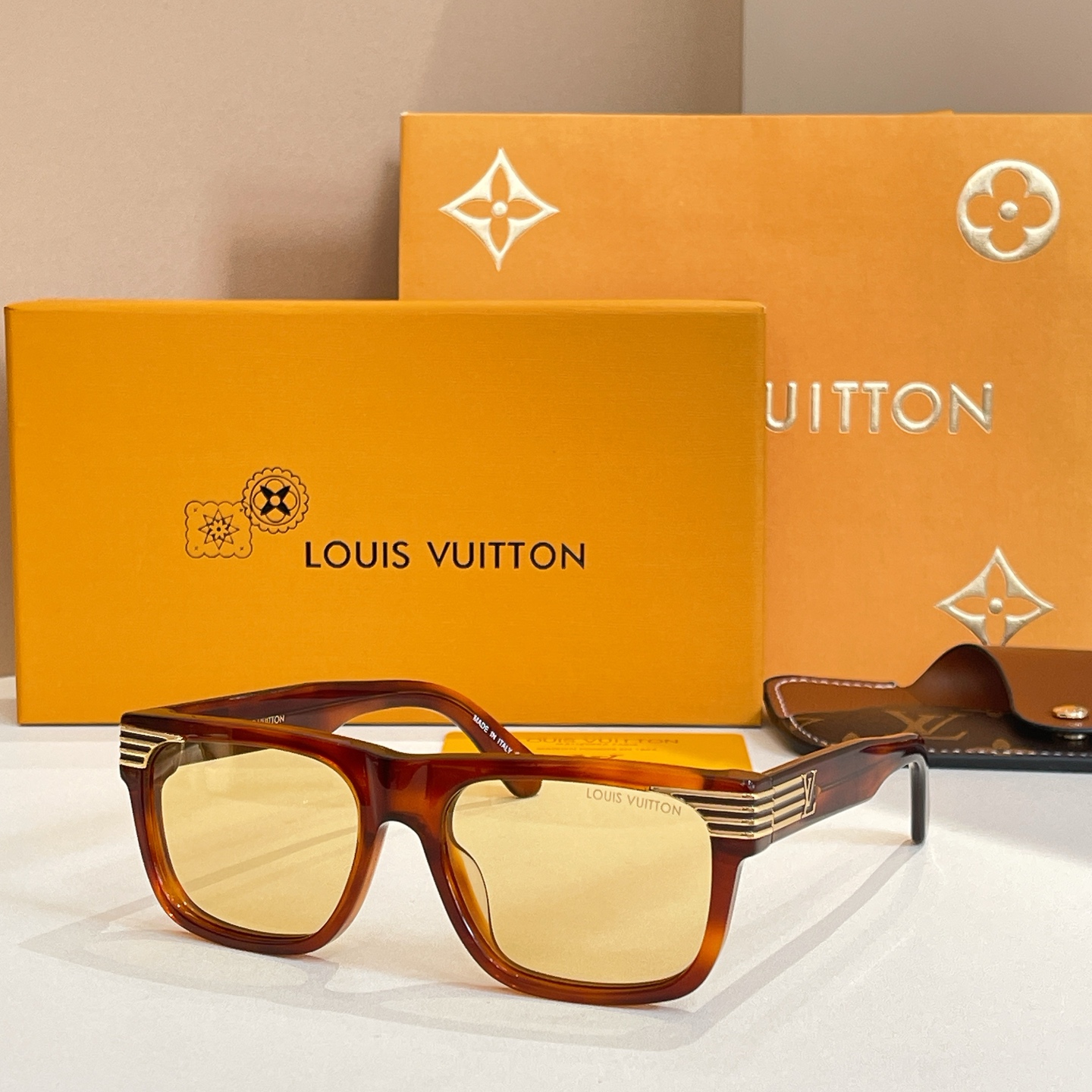 LOUIS VUITTO*✨✨✨MODEL：Z2910U✨✨✨ SIZE：56口18-145✨✨✨