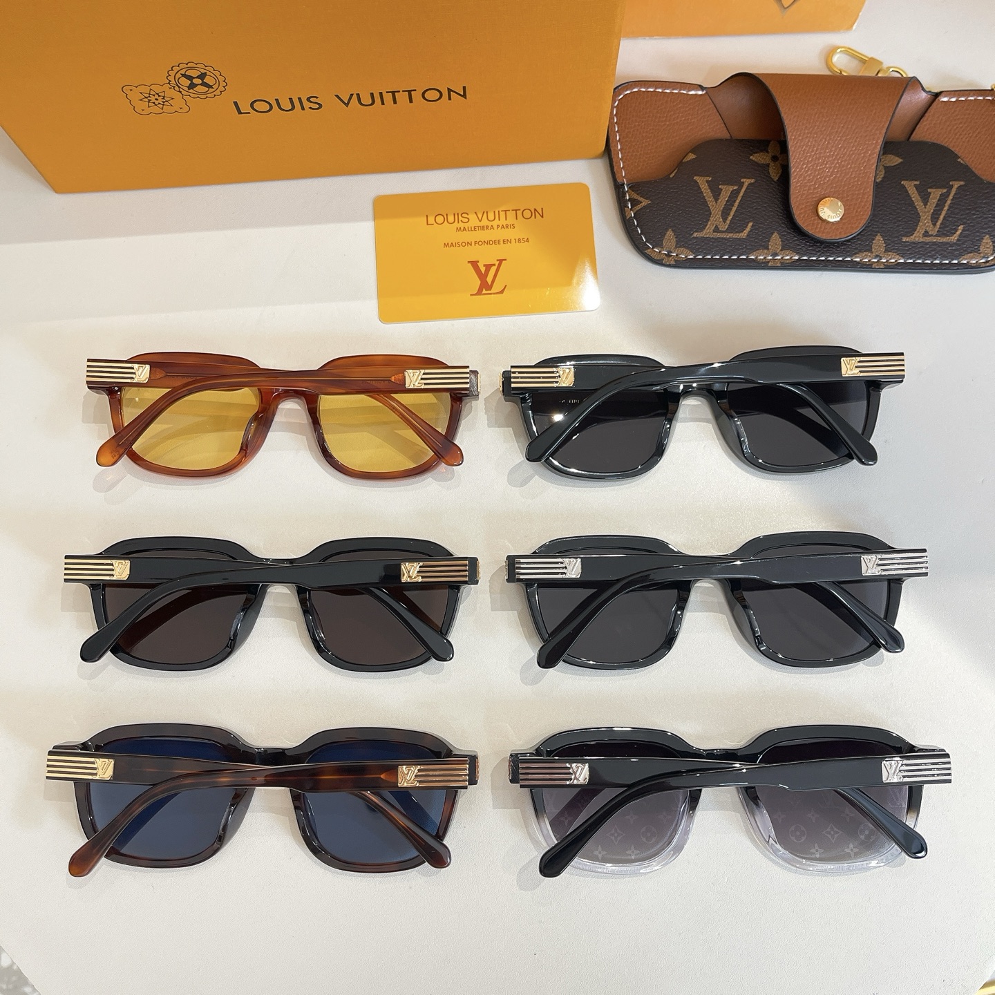 LOUIS VUITTO*✨✨✨MODEL：Z2889U✨✨✨ SIZE：52口21-140✨✨✨