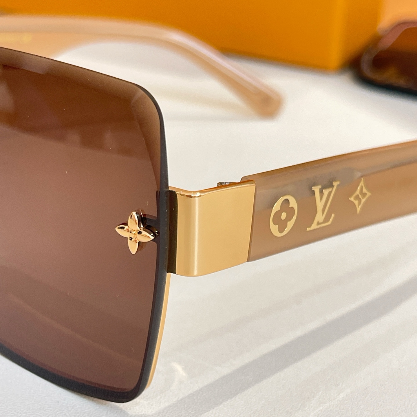 LOUIS VUITTO*✨✨✨MODEL：Z1865E✨✨✨ SIZE：60口16-140✨✨✨