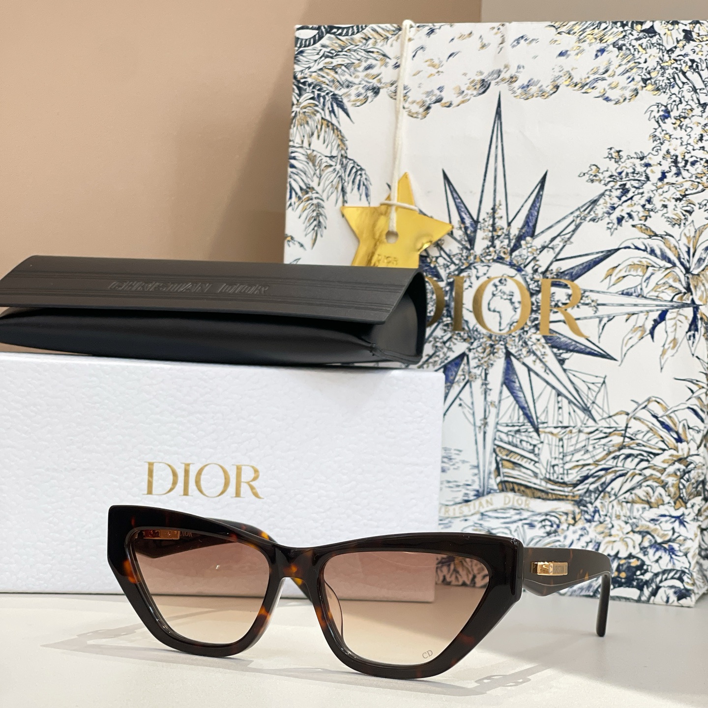 DIO*🌟🌟🌟MODEL：CDior B6I🌟🌟🌟SIZE：56口16-140🌟🌟🌟
