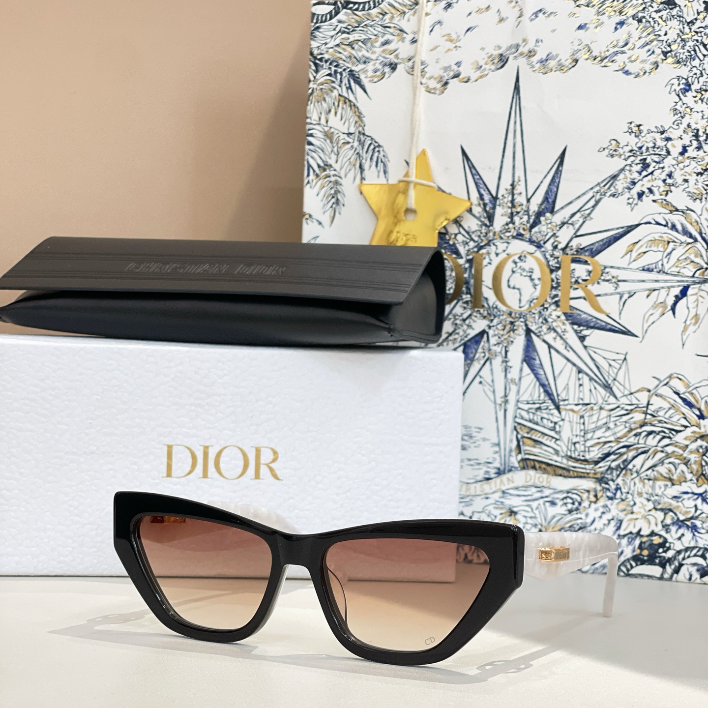 DIO*🌟🌟🌟MODEL：CDior B6I🌟🌟🌟SIZE：56口16-140🌟🌟🌟