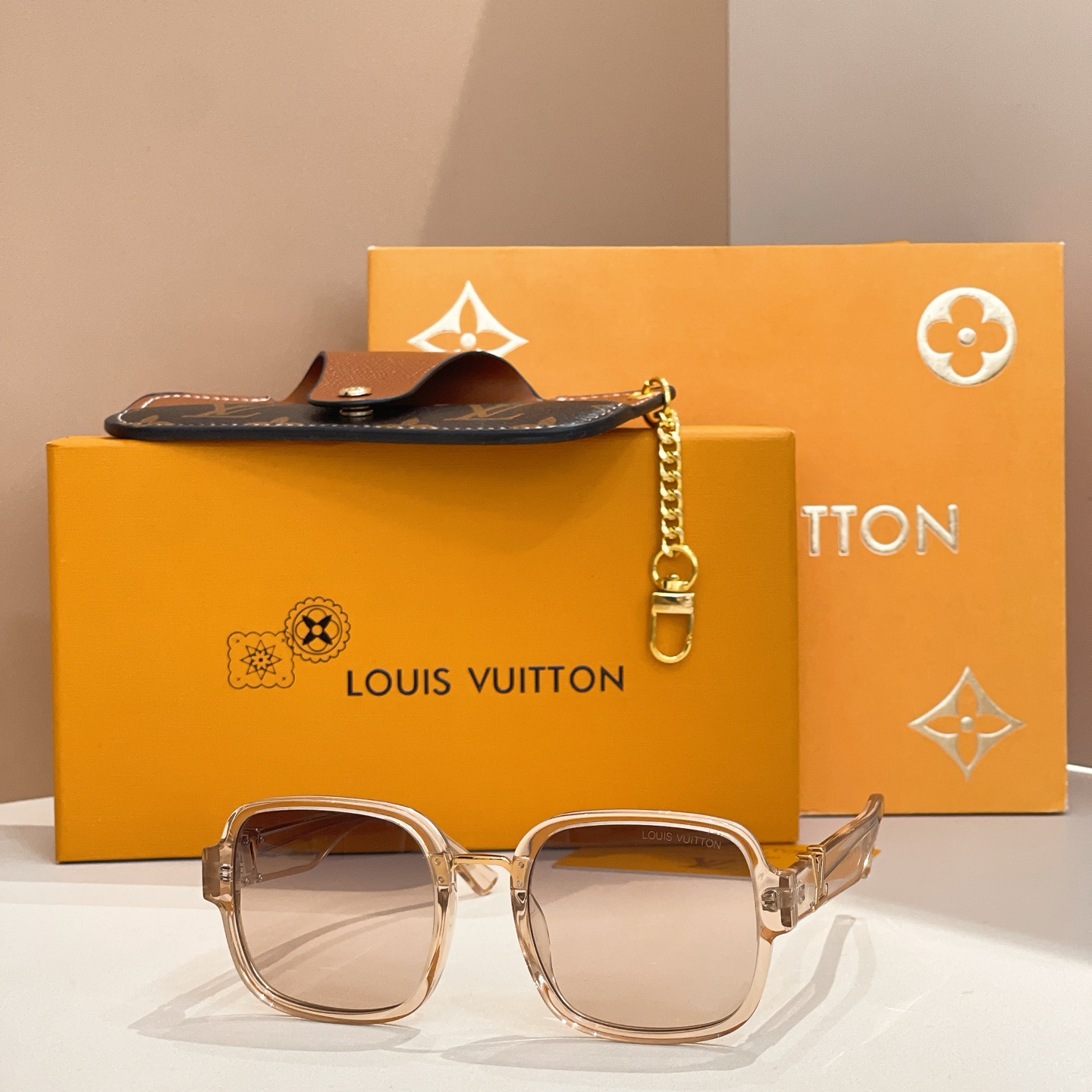 LOUIS VUITTO*🌟🌟🌟MODEL：Z7160🌟🌟🌟SIZE：52口20-145🌟🌟🌟