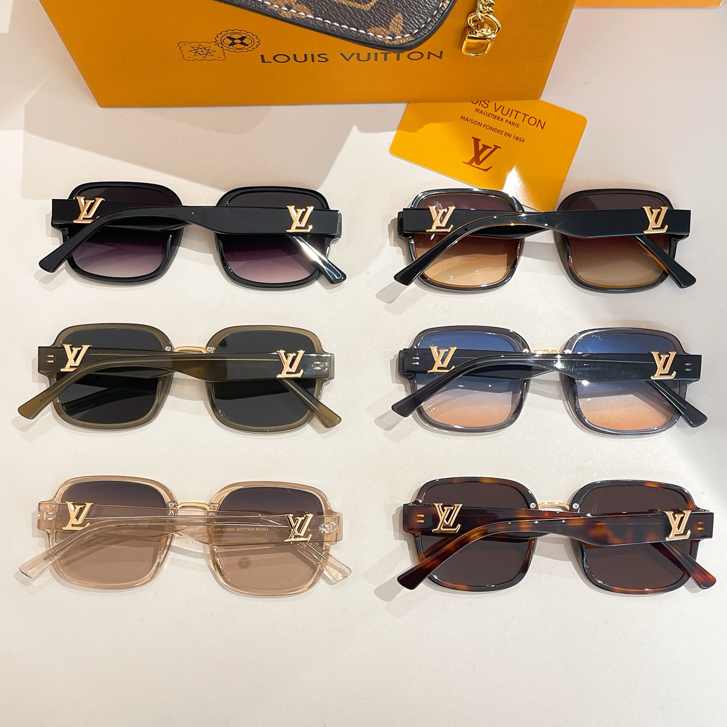 LOUIS VUITTO*🌟🌟🌟MODEL：Z7160🌟🌟🌟SIZE：52口20-145🌟🌟🌟