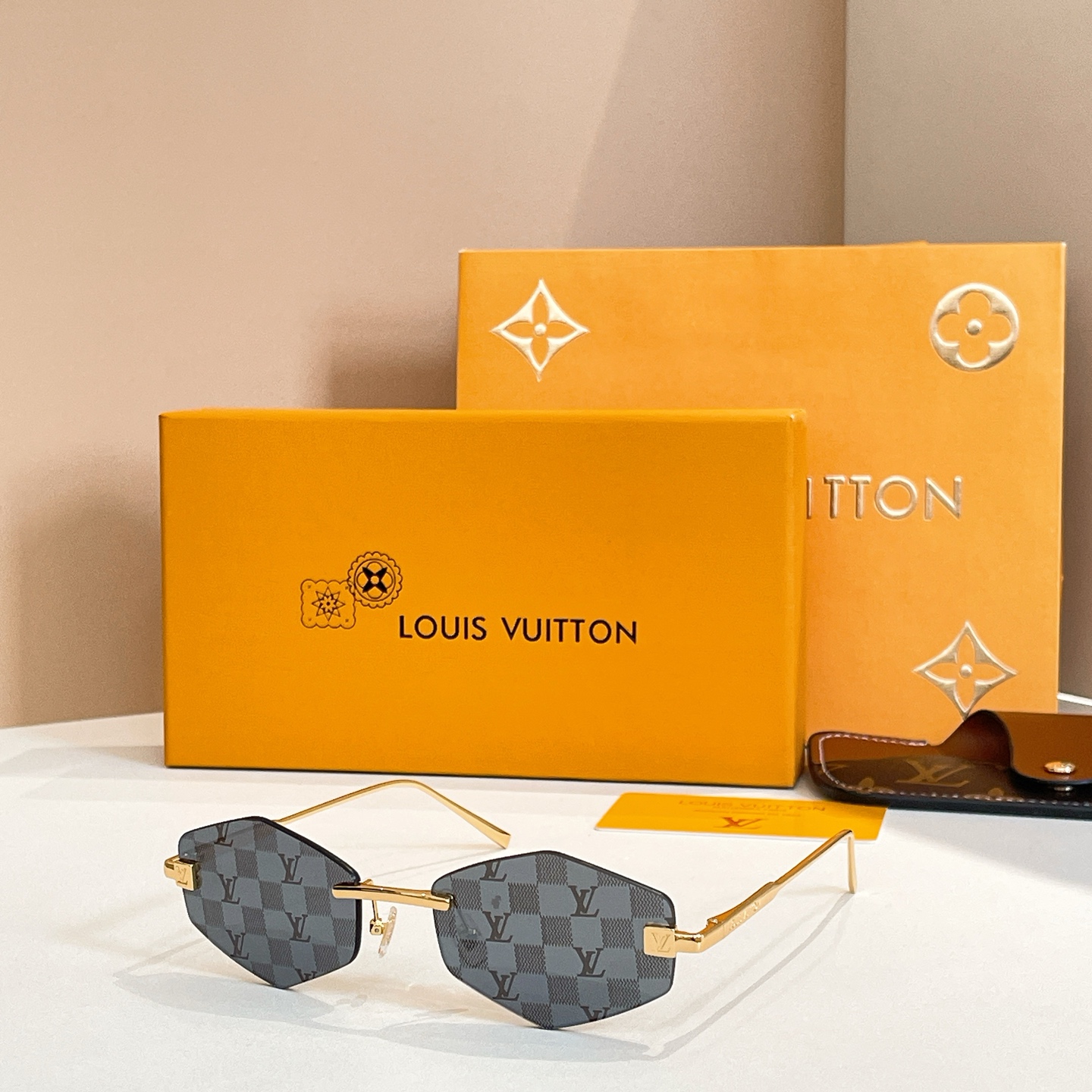 LOUIS VUITTO*✨✨✨MODEL：Z2260U✨✨✨ SIZE：58口19-140✨✨✨