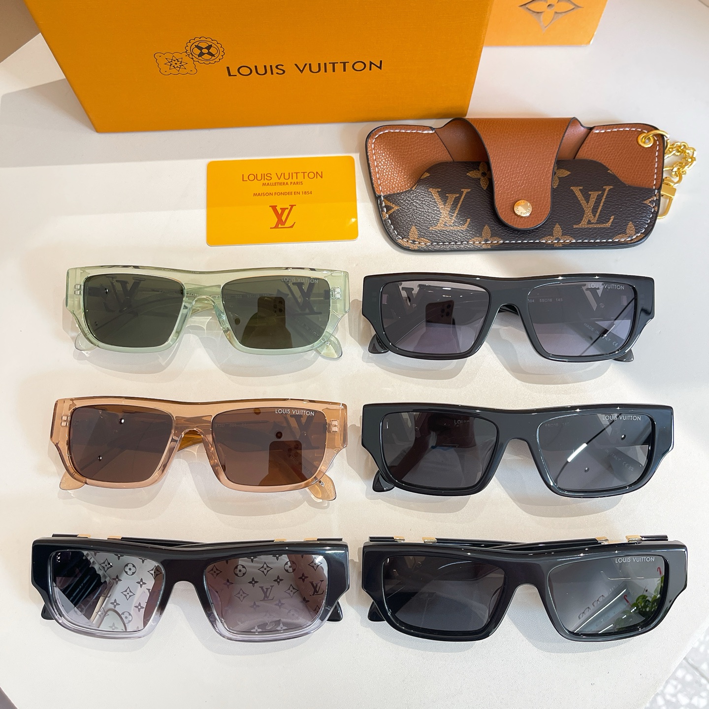 LOUIS VUITTO*✨✨✨MODEL：Z2873U✨✨✨SIZE：55口18-145 ✨✨✨ 