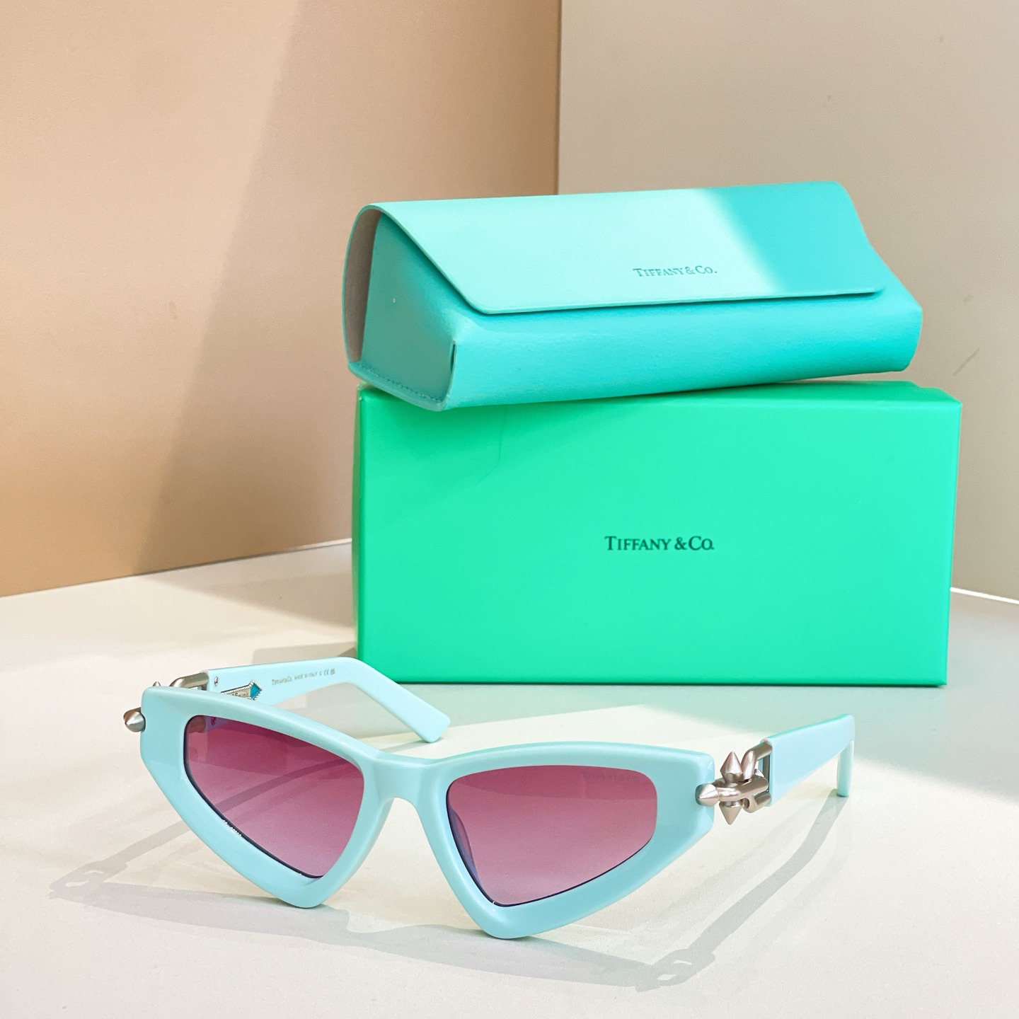 TIFFANY&Co.✨✨✨MODEL：TF5029✨✨✨ SIZE：51口19-138✨✨✨