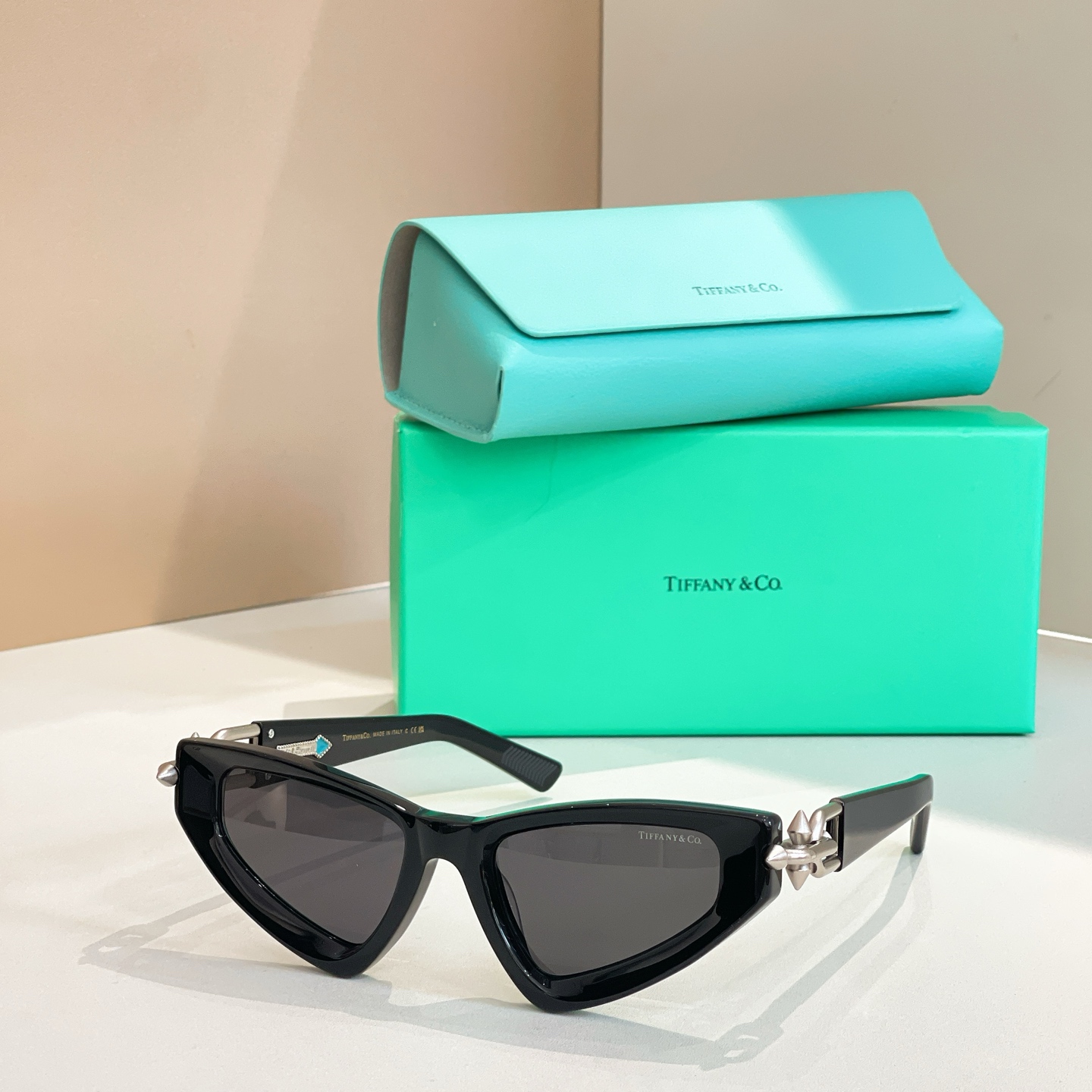 TIFFANY&Co.✨✨✨MODEL：TF5029✨✨✨ SIZE：51口19-138✨✨✨