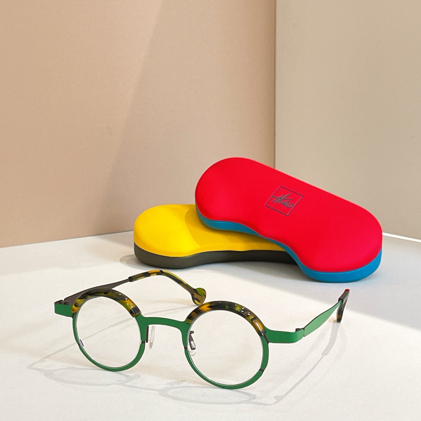 THEO⚜️⚜️⚜️MODEL：436⚜️⚜️⚜️钛~~光学镜,盒子➕15