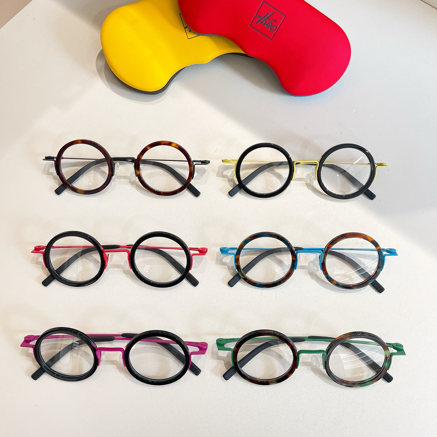 THEO⚜️⚜️⚜️⚜️⚜️⚜️钛~~光学镜,盒子➕15