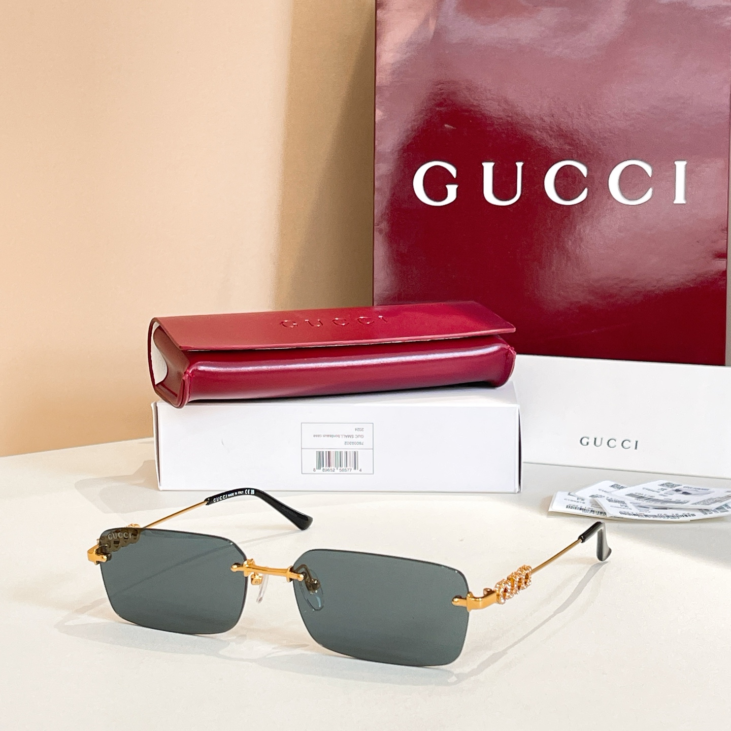 GUCC* MODELO: GG1808S TALLA: 63口18-140🉐155