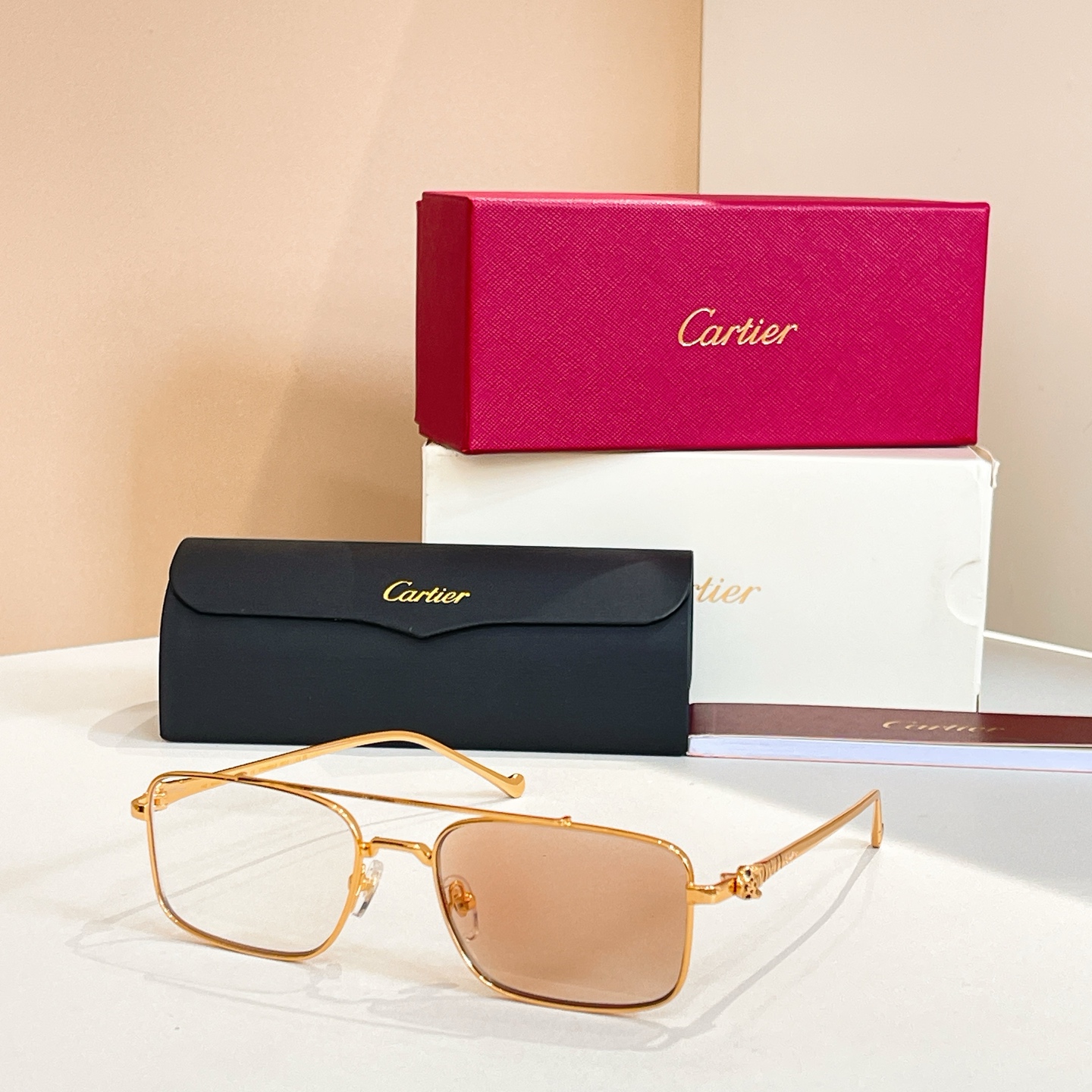 Cartie*✨✨✨MODEL：CT01593I✨ ✨ ✨ SIZE142✨✨✨，变色

