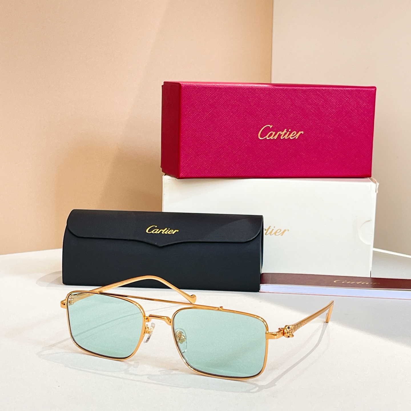 Cartie*✨✨✨MODEL：CT01593I✨ ✨ ✨ SIZE142✨✨✨，变色

