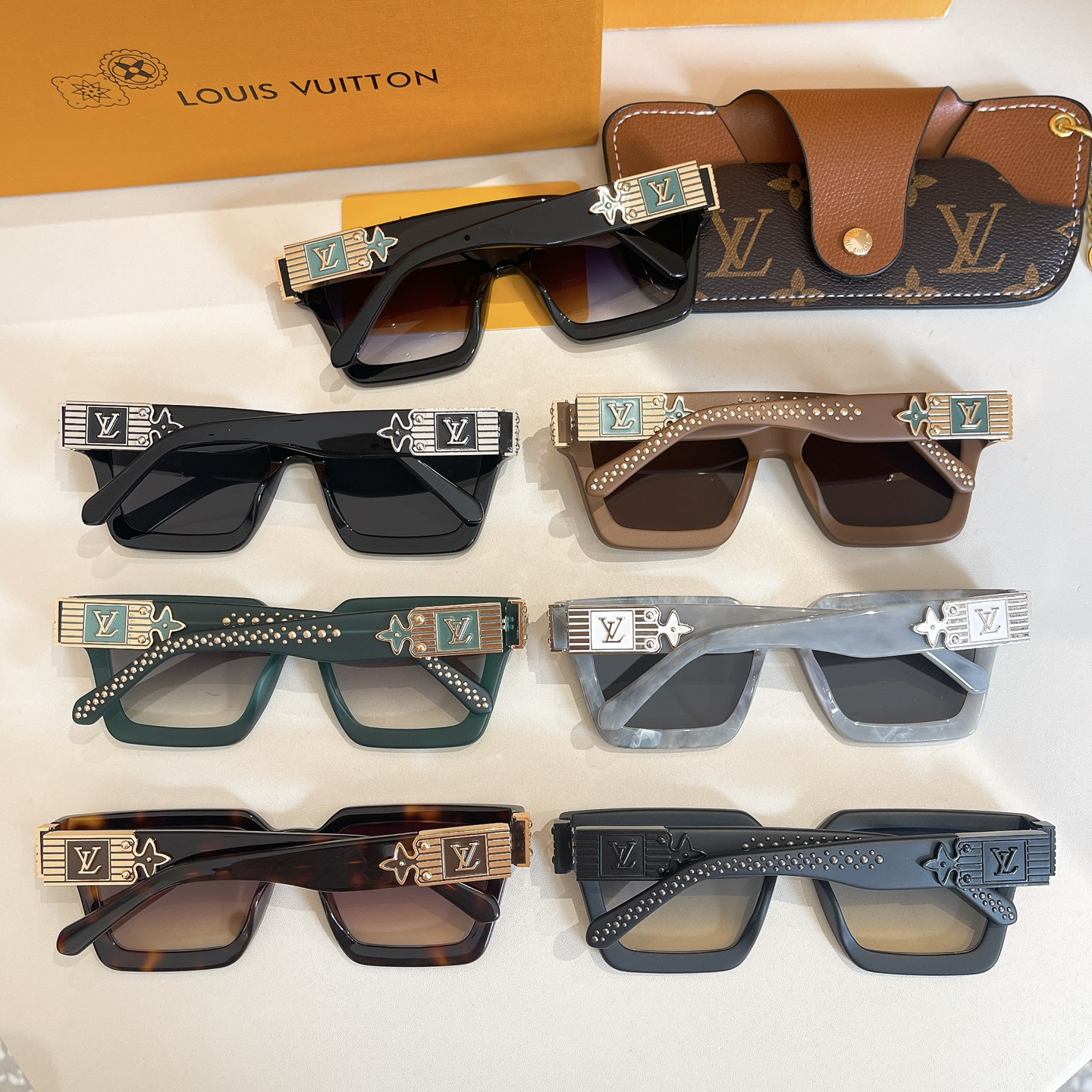 LOUIS VUITTO*✨✨✨MODEL：Z2014U ✨✨✨ SIZE：55口17-140✨✨✨