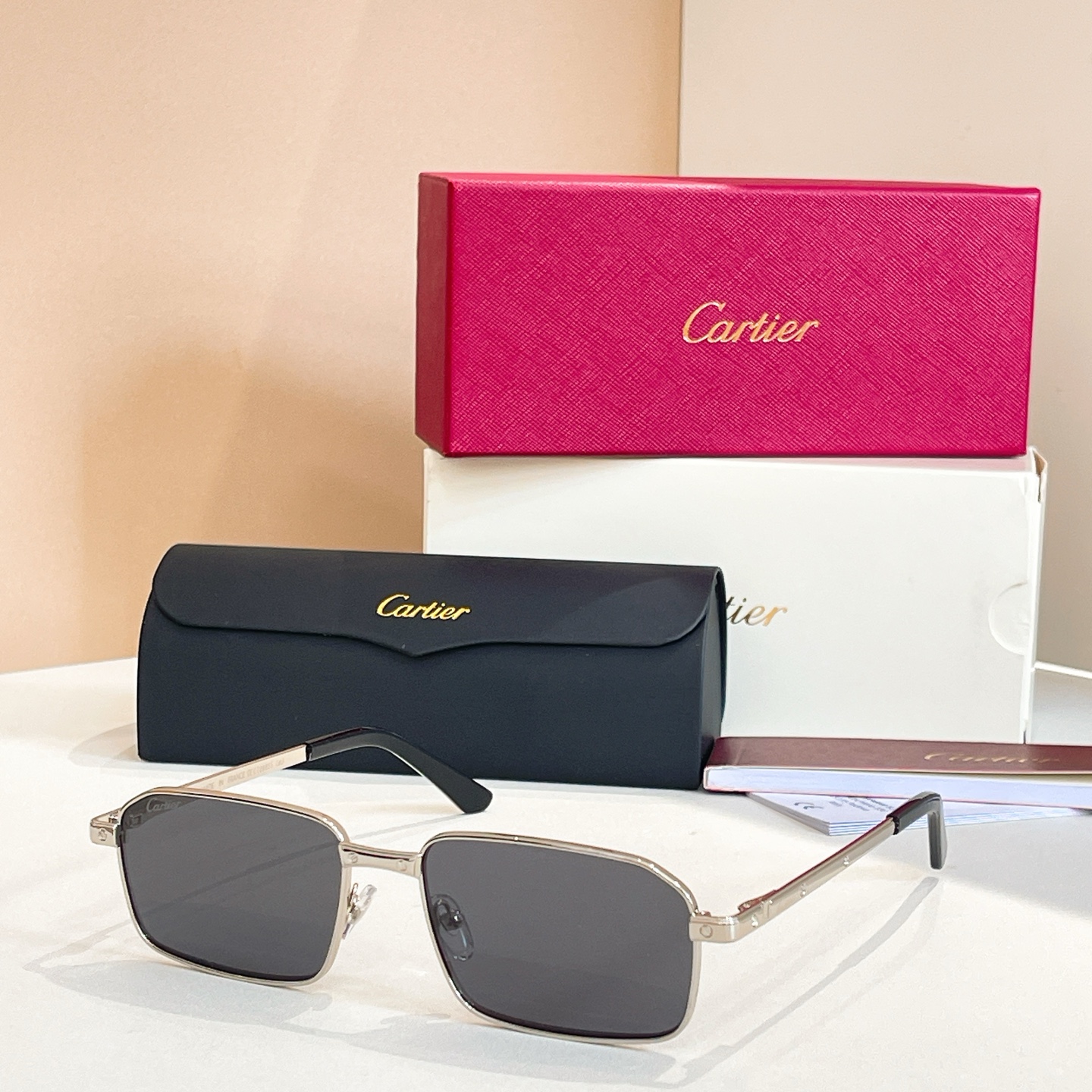 Cartie*✨✨✨MODEL：CT0685S ✨ ✨ ✨Size：145 ✨✨✨～