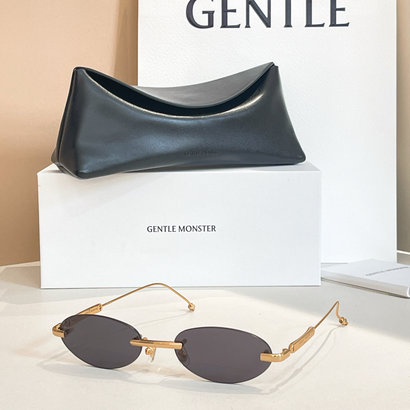 GENTLE MONSTE*🐼🐼🐼MODEL：MM217 🐼🐼🐼SIZE：56口20-144🐼🐼🐼～