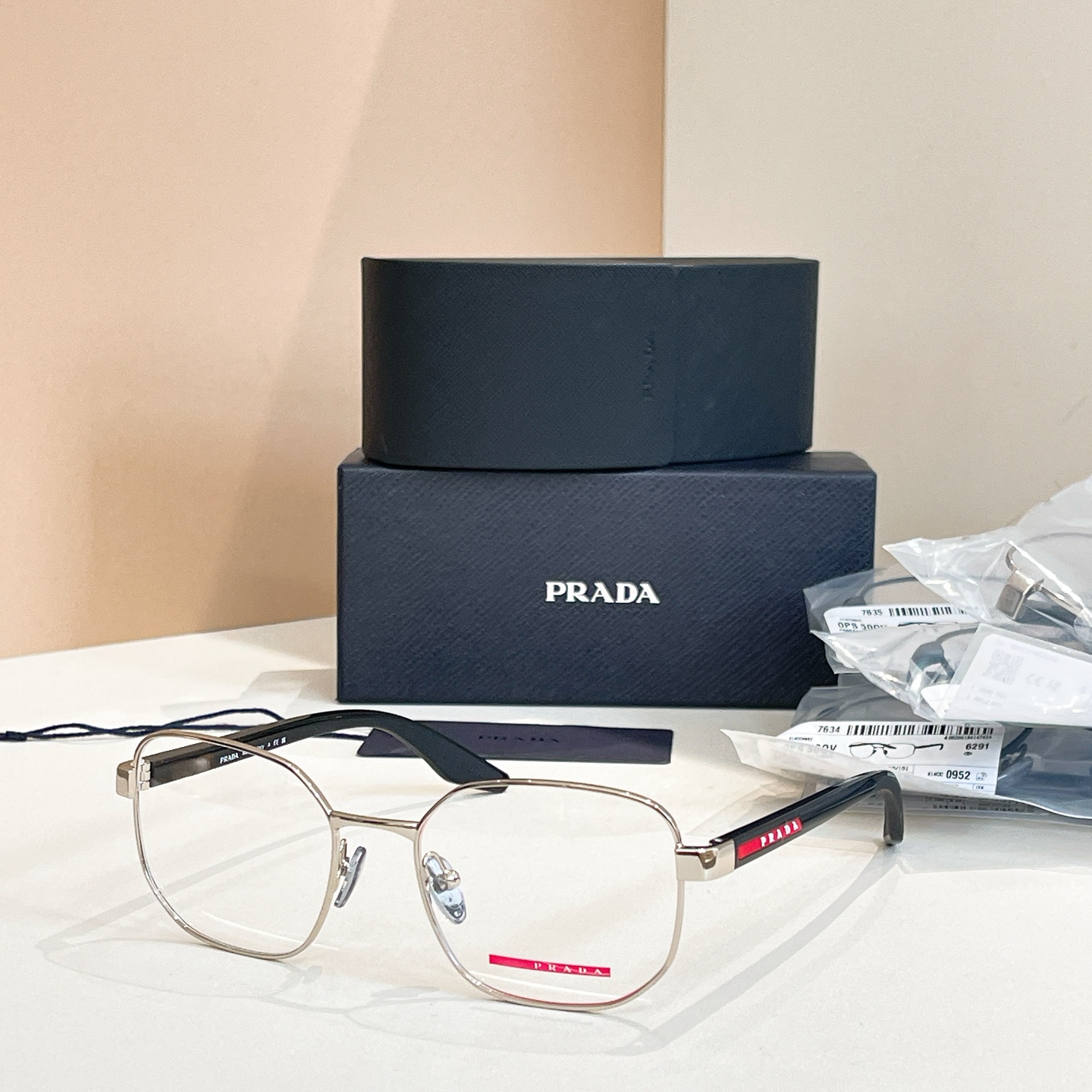 PRADA✨✨✨MODEL：VPS 50Q ✨✨✨SIZE：55口17-145 ✨✨✨高版本～～ 