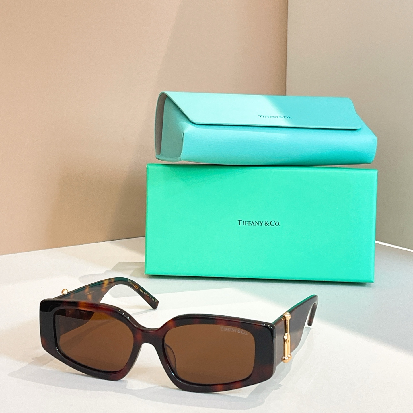 TIFFANY&Co.✨✨✨MODEL：TF 4208✨✨✨ SIZE：54口17-140✨✨✨