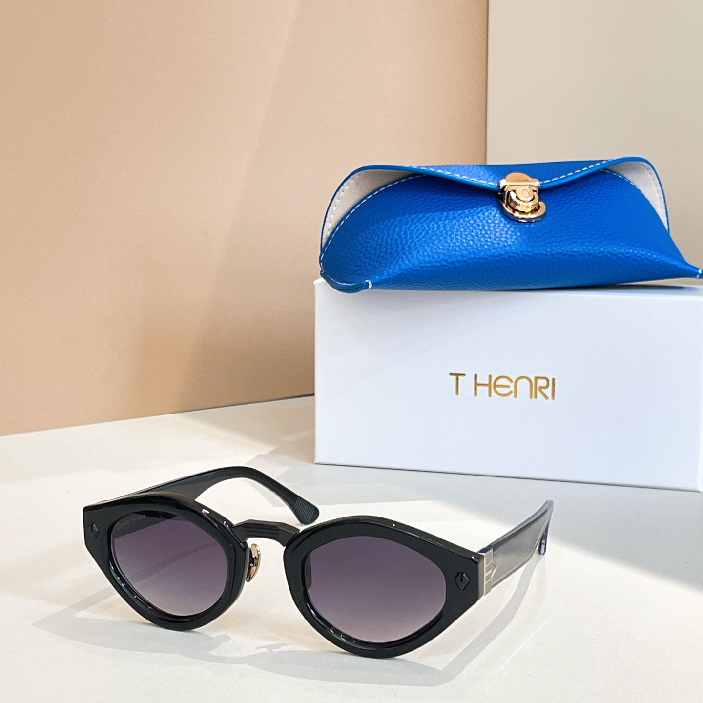 T Henri Champagne Sunglasses - Modern Cat Eye Style, UV Protection