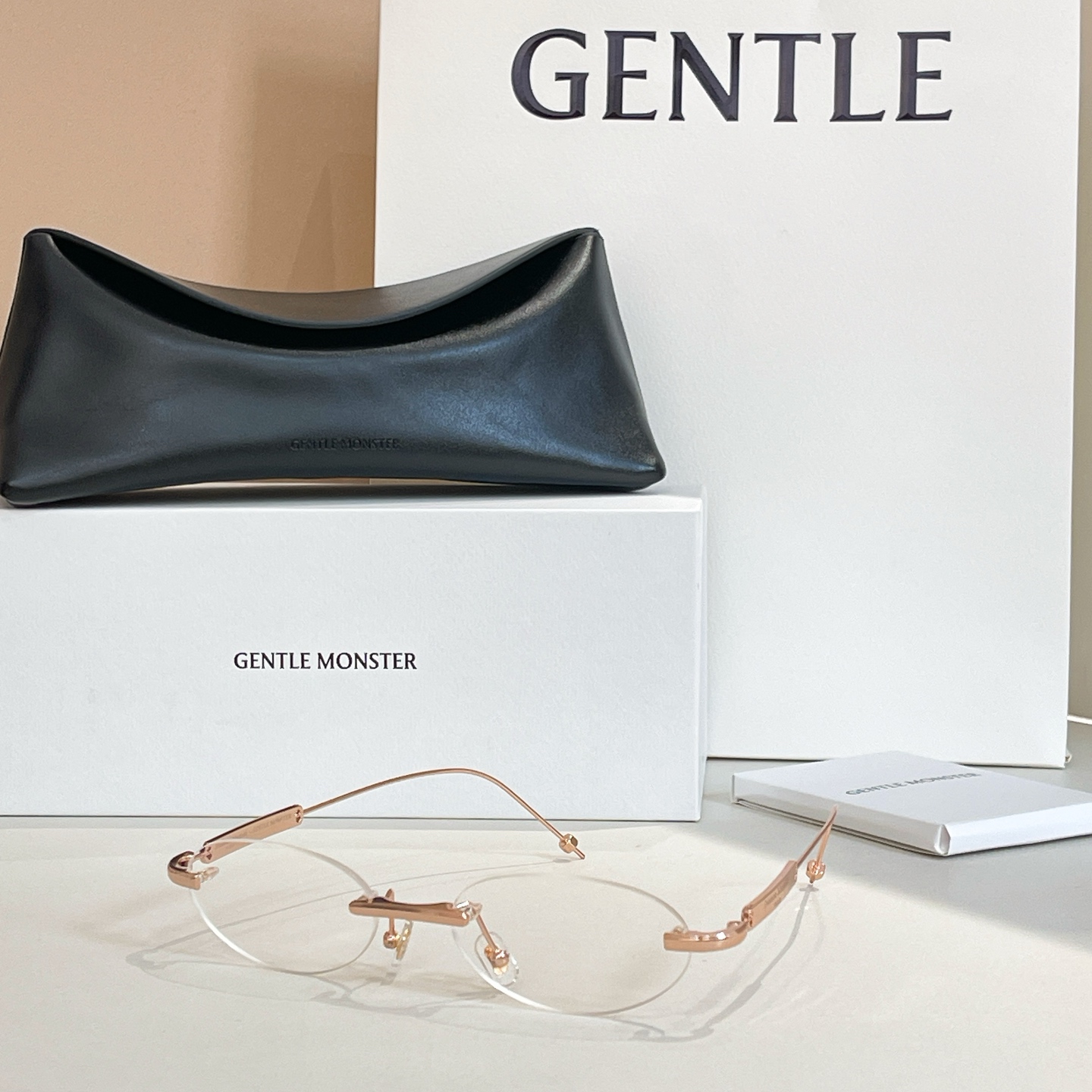 GENTLE MONSTE*🐼🐼🐼MODEL：MM217 🐼🐼🐼SIZE：55口19-140🐼🐼🐼