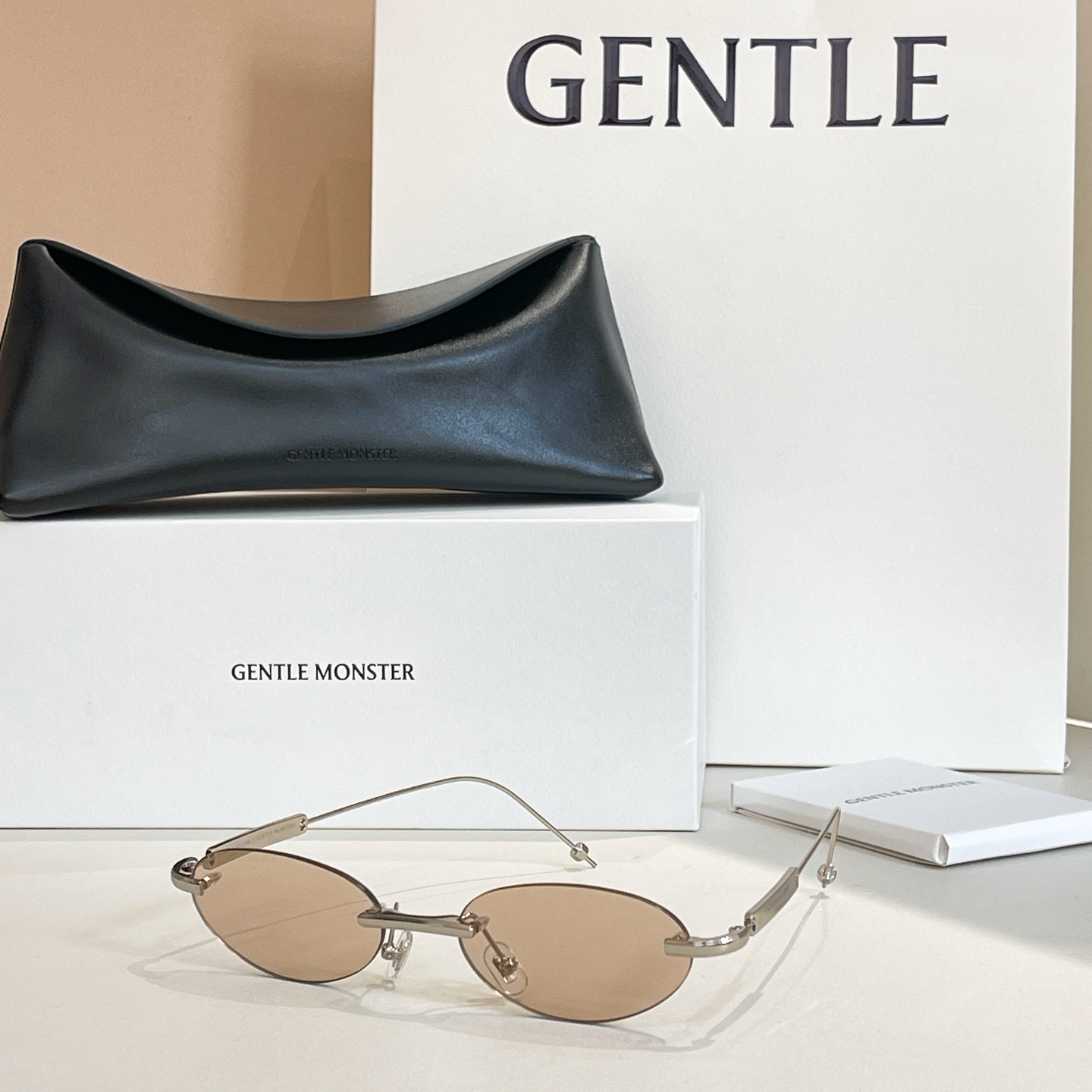 GENTLE MONSTE*🐼🐼🐼MODEL：MM217 🐼🐼🐼SIZE：55口19-140🐼🐼🐼