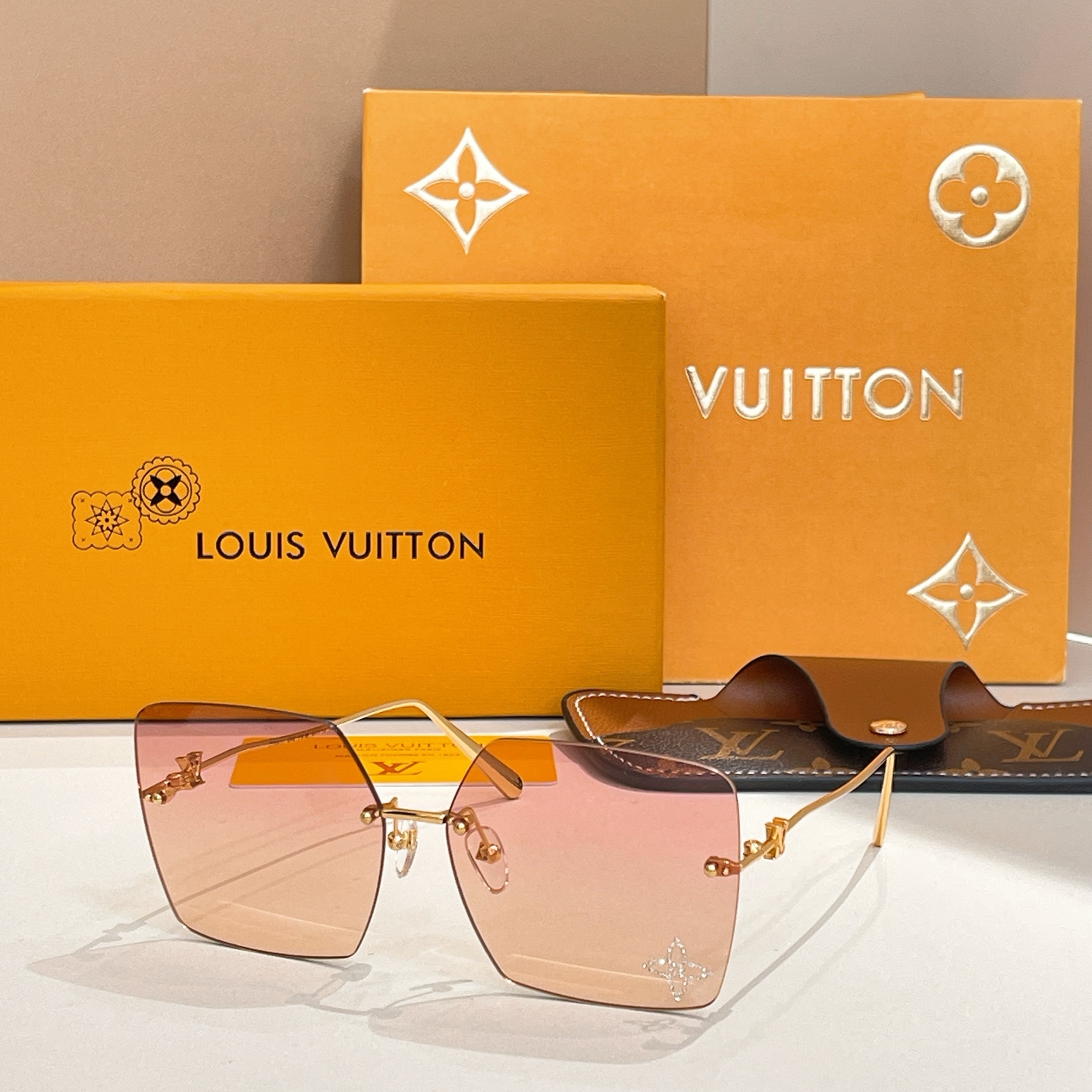 LOUIS VUITTO*✨✨✨MODEL：Z2961U✨✨✨ SIZE：61口14-140✨✨✨