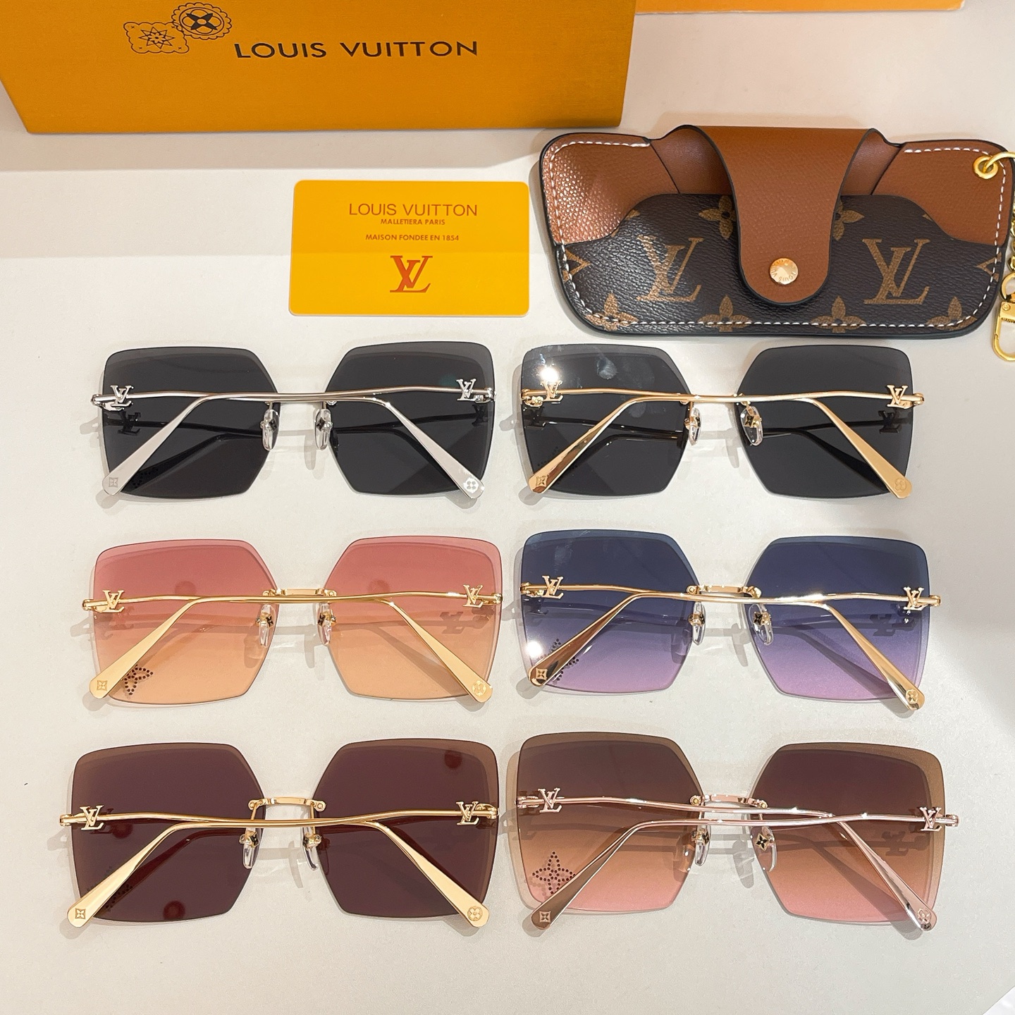 LOUIS VUITTO*✨✨✨MODEL：Z2961U✨✨✨ SIZE：61口14-140✨✨✨