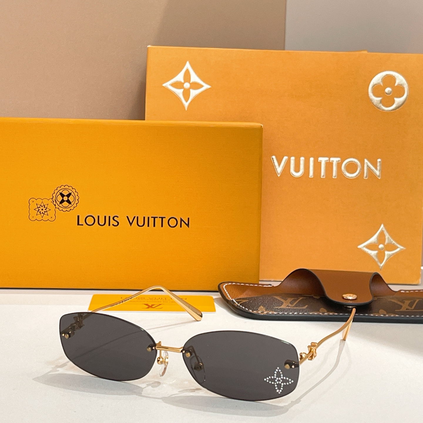 LOUIS VUITTO*✨✨✨MODEL：Z2803U✨✨✨ SIZE：58口14-140✨✨✨