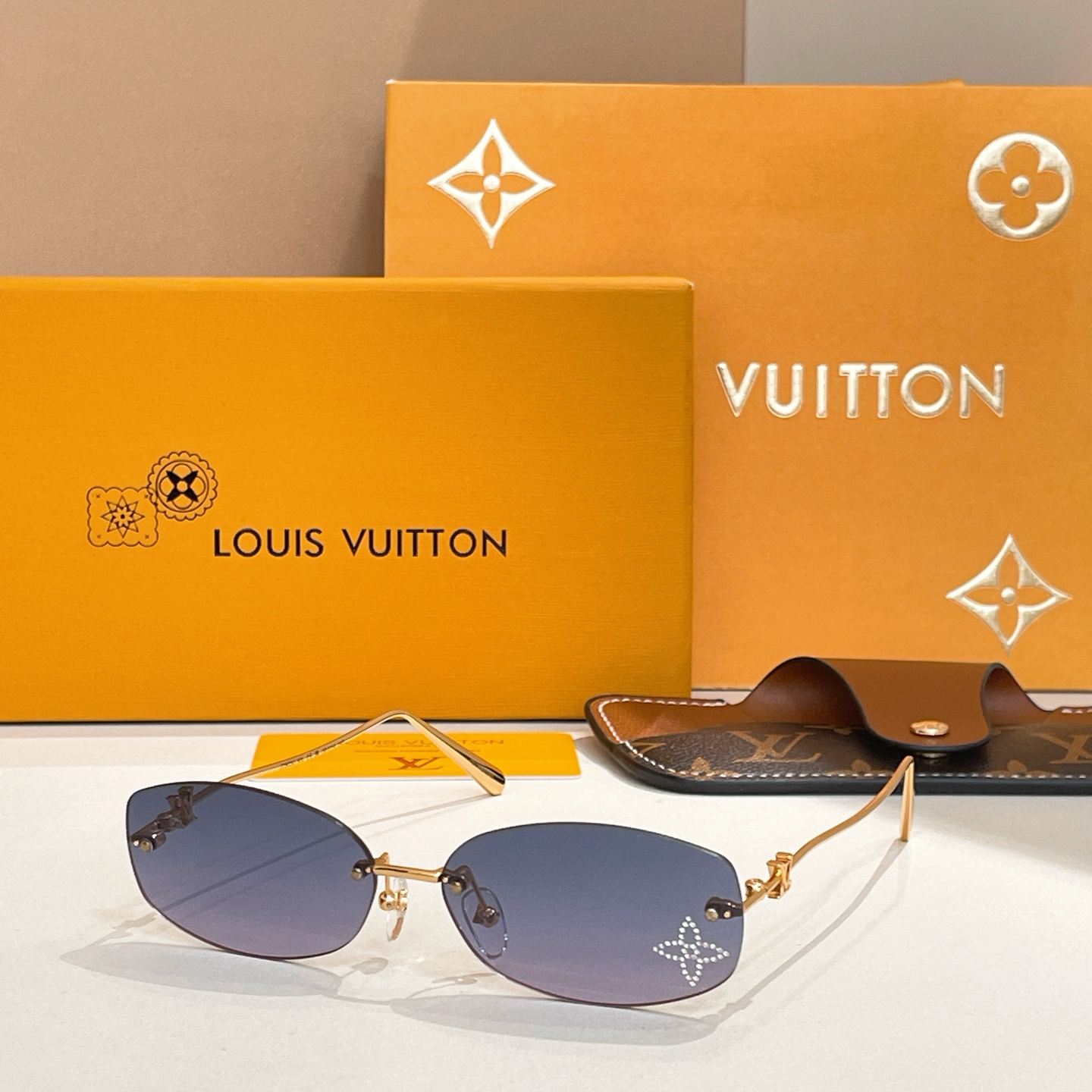 LOUIS VUITTO*✨✨✨MODEL：Z2803U✨✨✨ SIZE：58口14-140✨✨✨