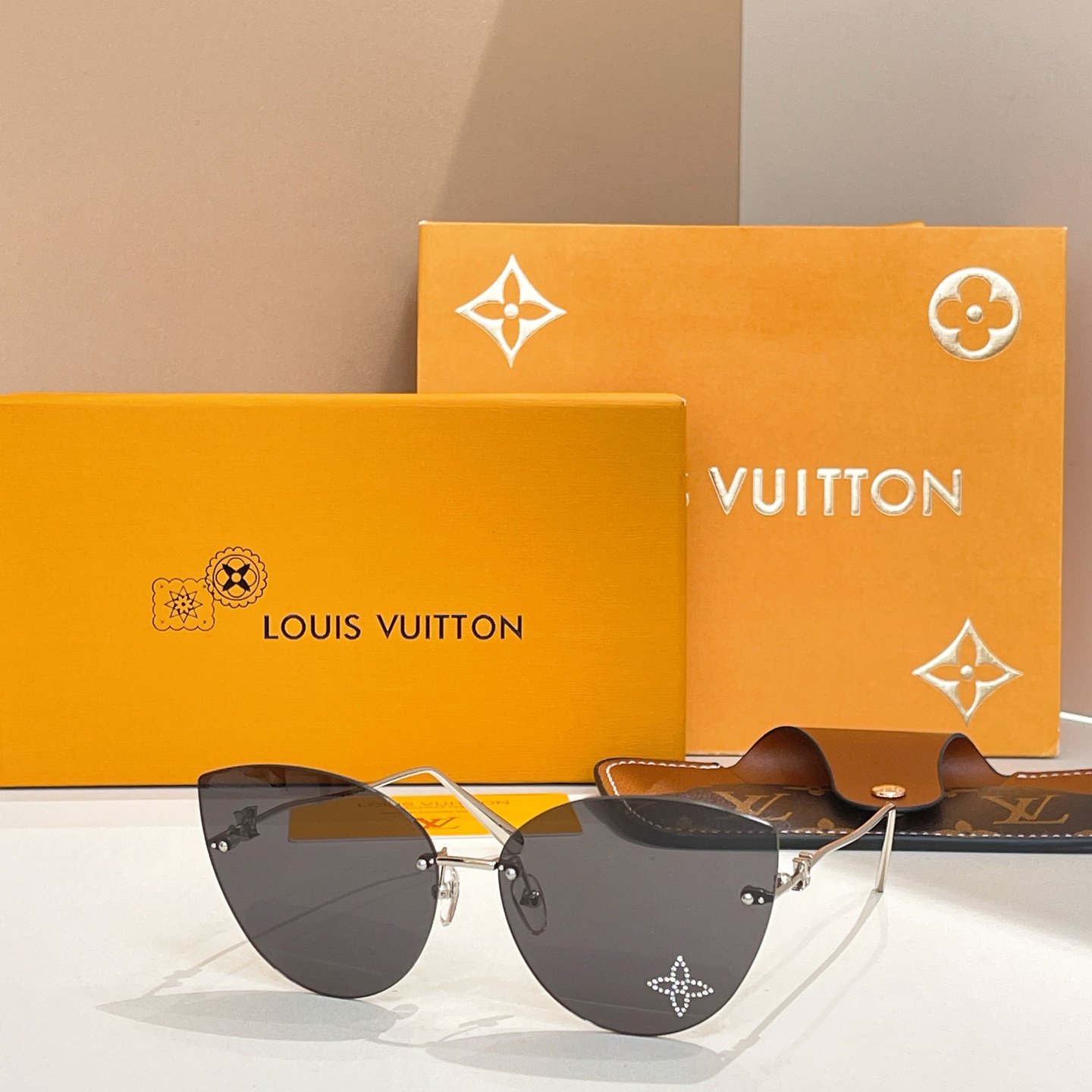 LOUIS VUITTO*✨✨✨MODEL：Z2827U✨✨✨ SIZE：61口14-140✨✨✨