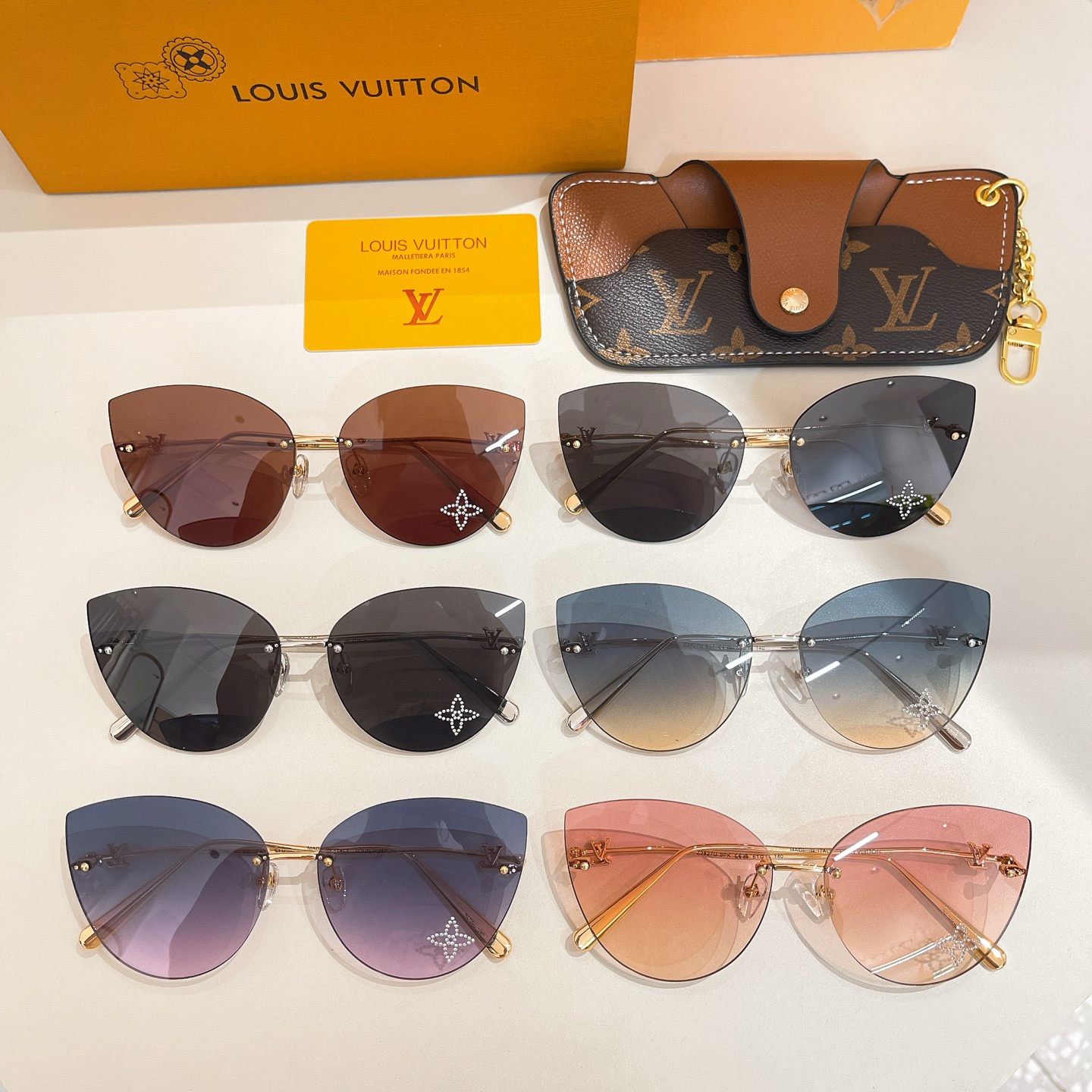 LOUIS VUITTO*✨✨✨MODEL：Z2827U✨✨✨ SIZE：61口14-140✨✨✨