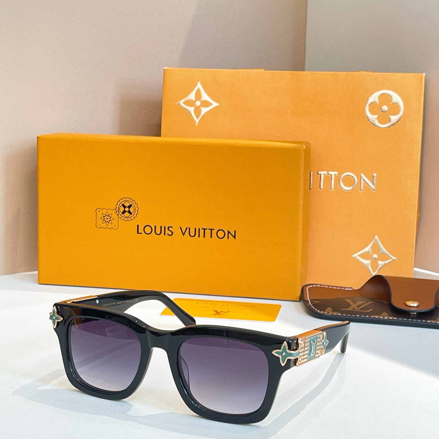 LOUIS VUITTO*✨✨✨MODEL：Z2013U✨✨✨ SIZE：52口21-140✨✨✨