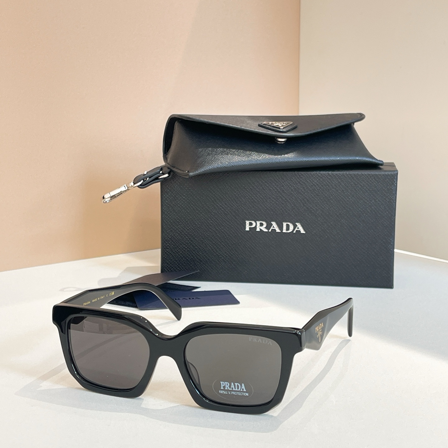 PRADA✨✨✨MODEL：PR 1754LS ✨✨✨SIZE：54口19-145 ✨✨✨