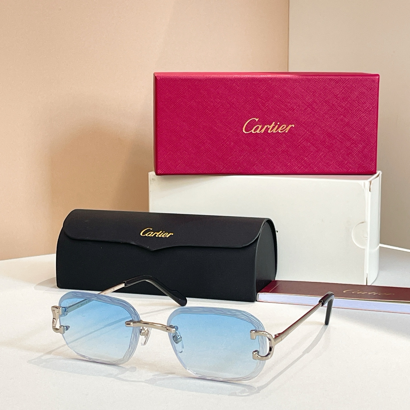 Cartie*✨✨✨MODEL：CT06116J✨✨✨SIZE  140✨✨✨太阳镜，变色片