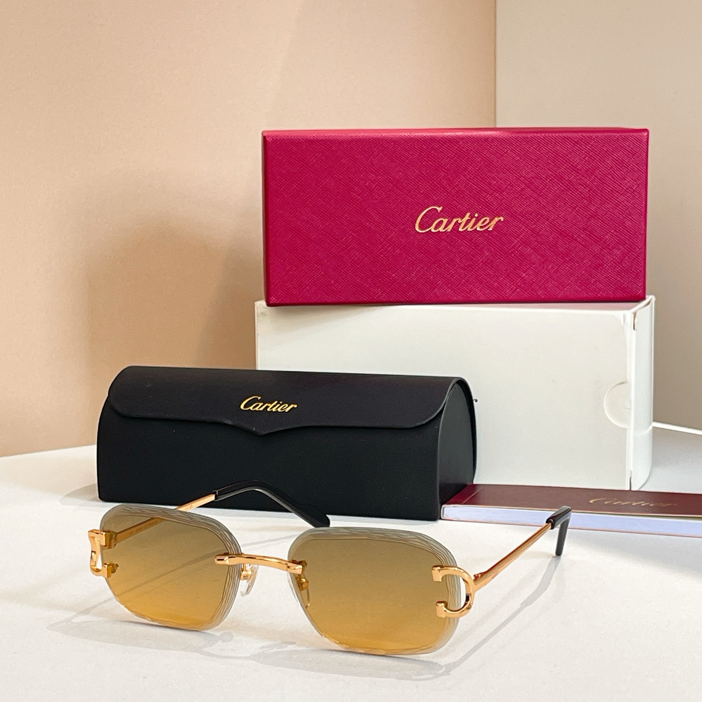 Cartie*✨✨✨MODEL：CT06116J✨✨✨SIZE  140✨✨✨太阳镜，变色片
