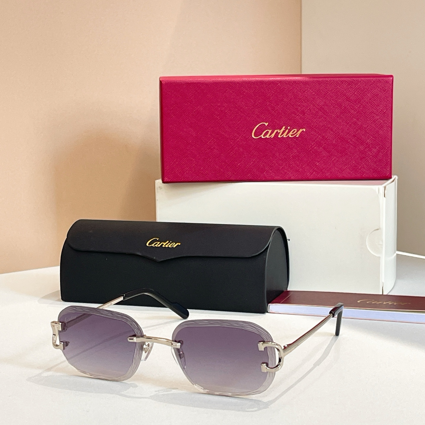 Cartie*✨✨✨MODEL：CT06116J✨✨✨SIZE  140✨✨✨太阳镜，变色片