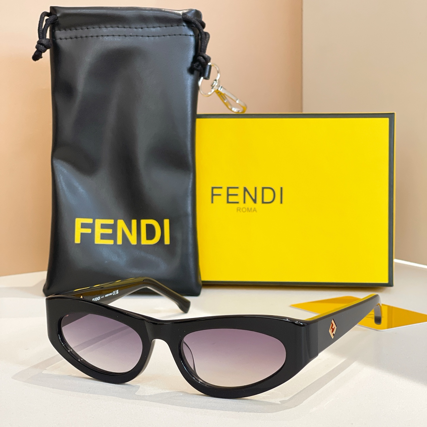 FEND*✨✨✨MODEL FE40118✨✨✨SIZE53口20-145✨✨✨ 