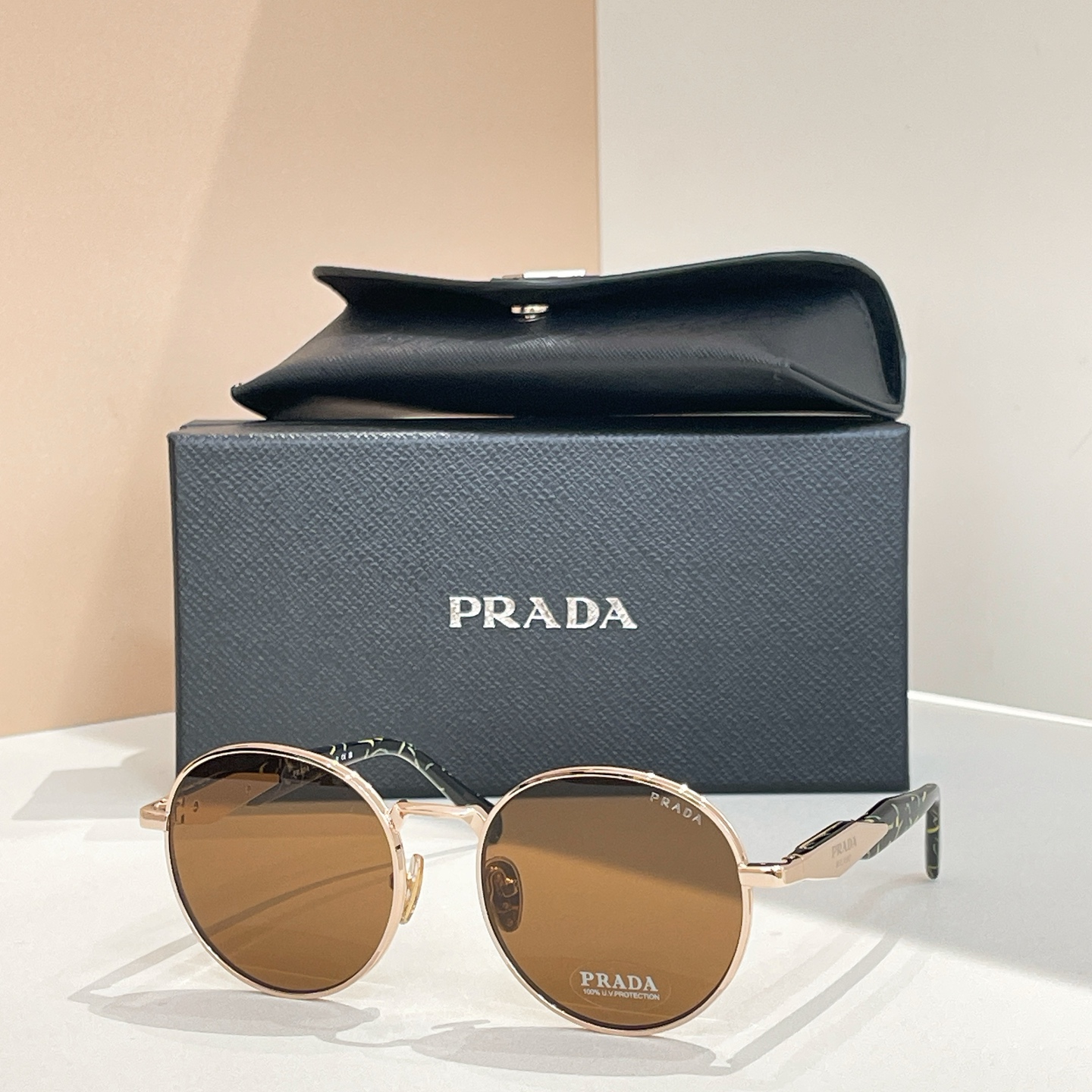 PRADA✨✨✨MODEL：SPS 56Z✨✨✨SIZE：54口20-1450✨✨✨
