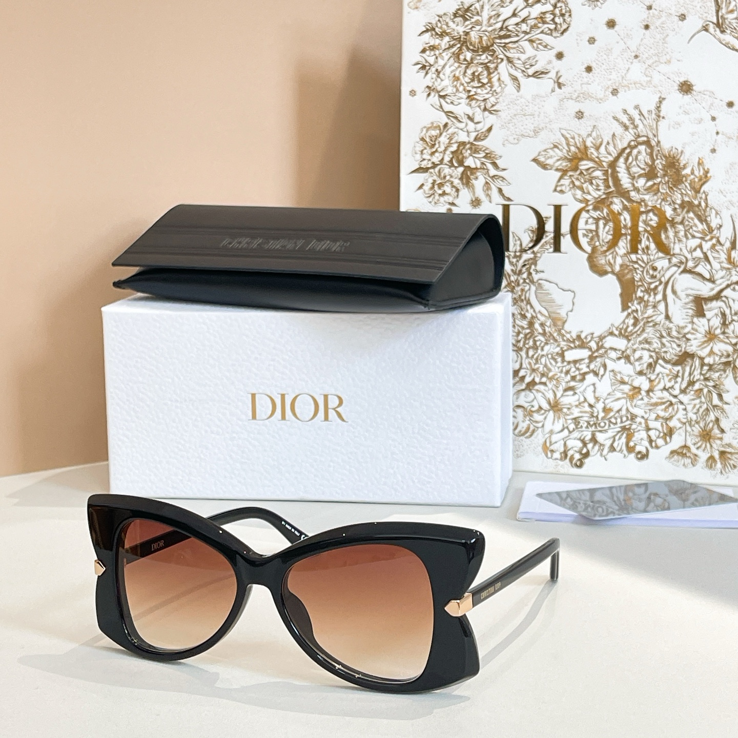 DIO*🌟🌟🌟MODEL：DiorButterfly S1I🌟🌟🌟SIZE：53口16-145🌟🌟🌟