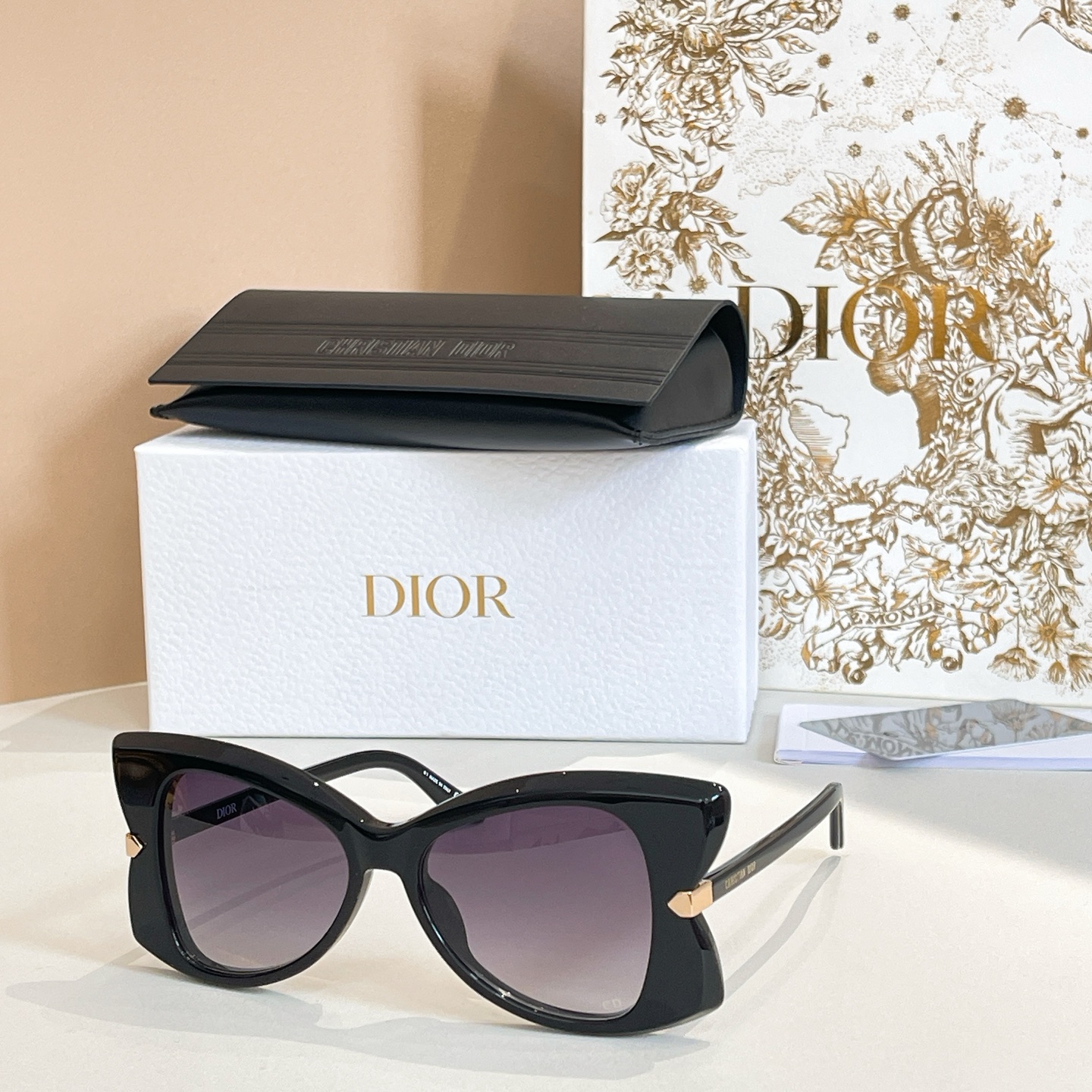 DIO*🌟🌟🌟MODEL：DiorButterfly S1I🌟🌟🌟SIZE：53口16-145🌟🌟🌟