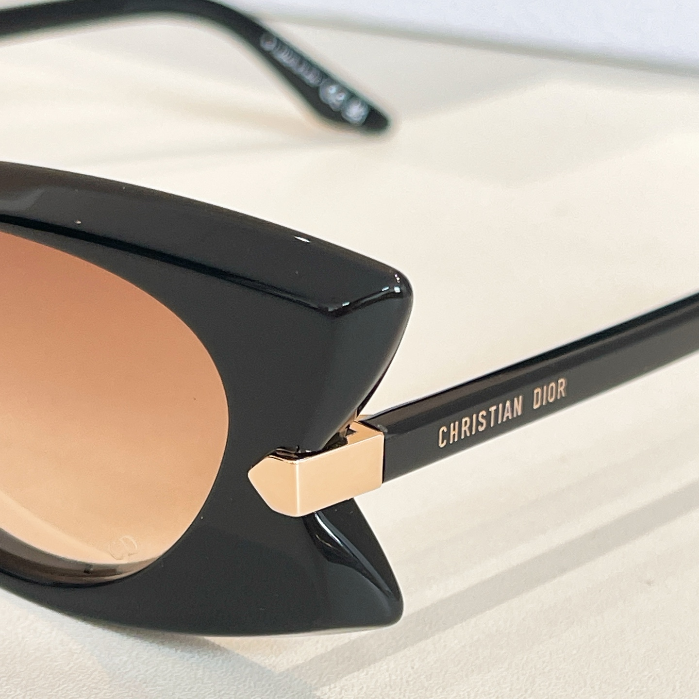 DIO*🌟🌟🌟MODEL：DiorButterfly S2I🌟🌟🌟SIZE：54口17-145🌟🌟🌟